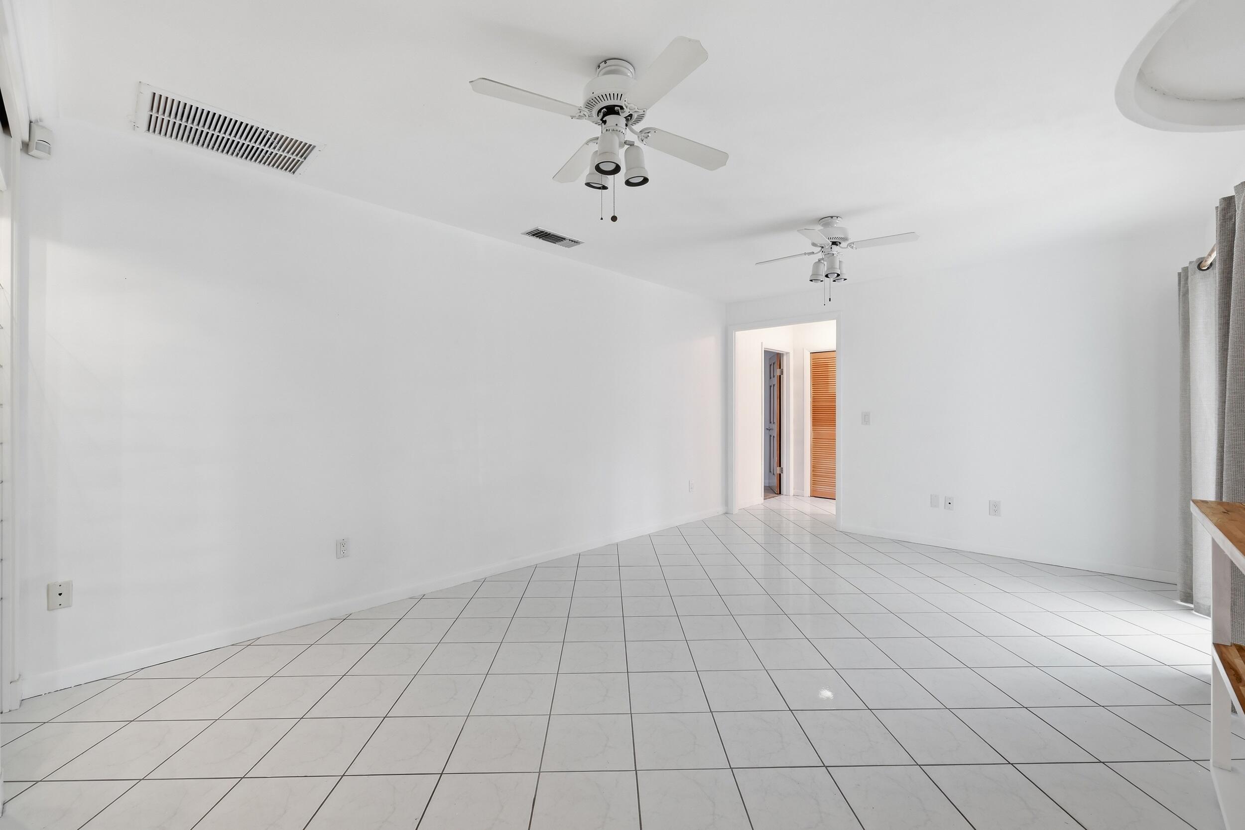 9696 Honeysuckle Avenue