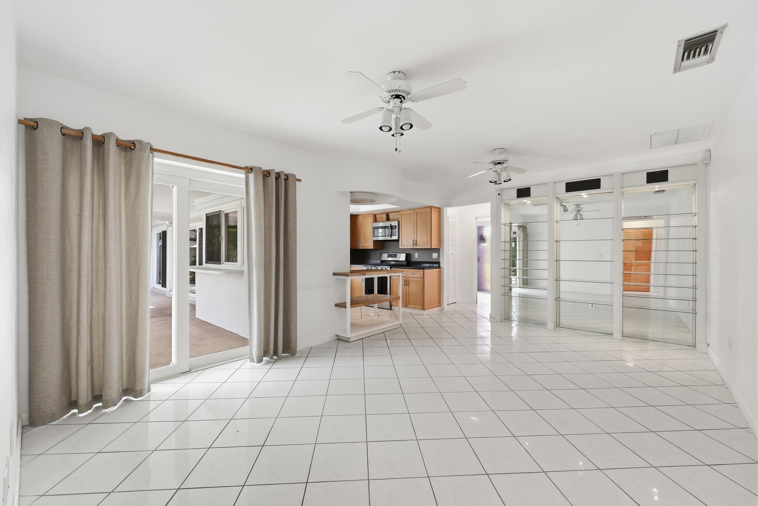 9696 Honeysuckle Avenue