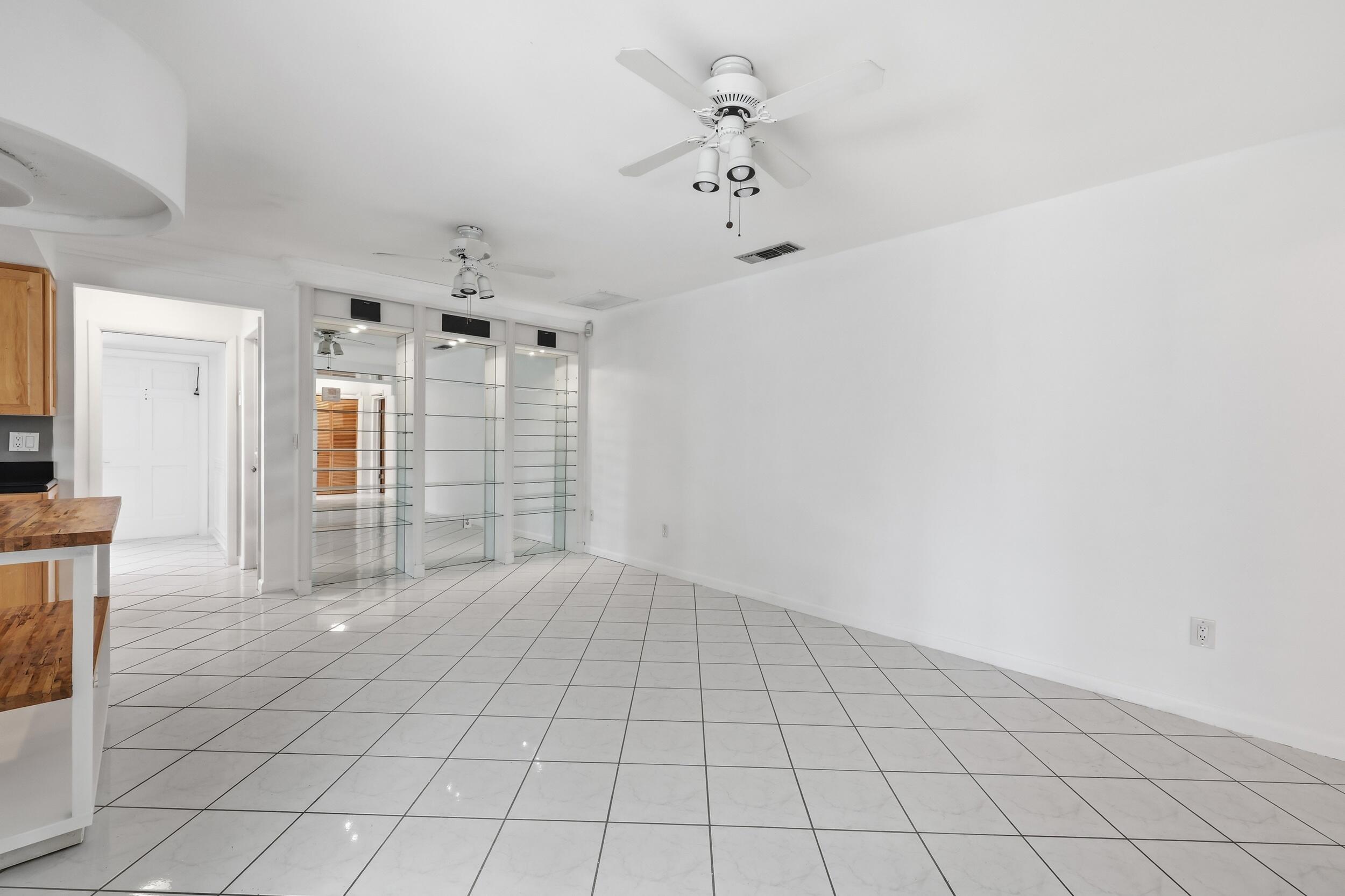 9696 Honeysuckle Avenue