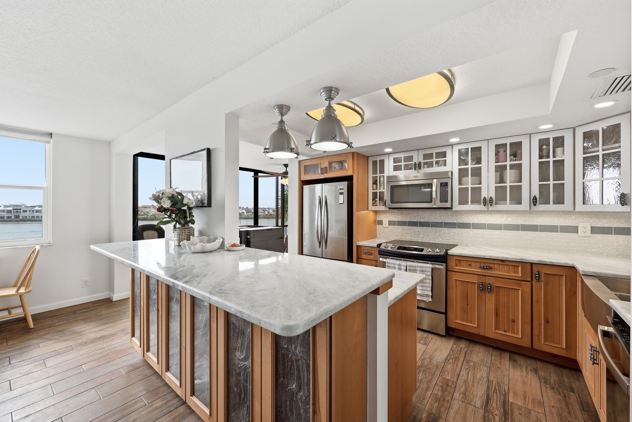 1648 Jupiter Cove Drive Unit: 411