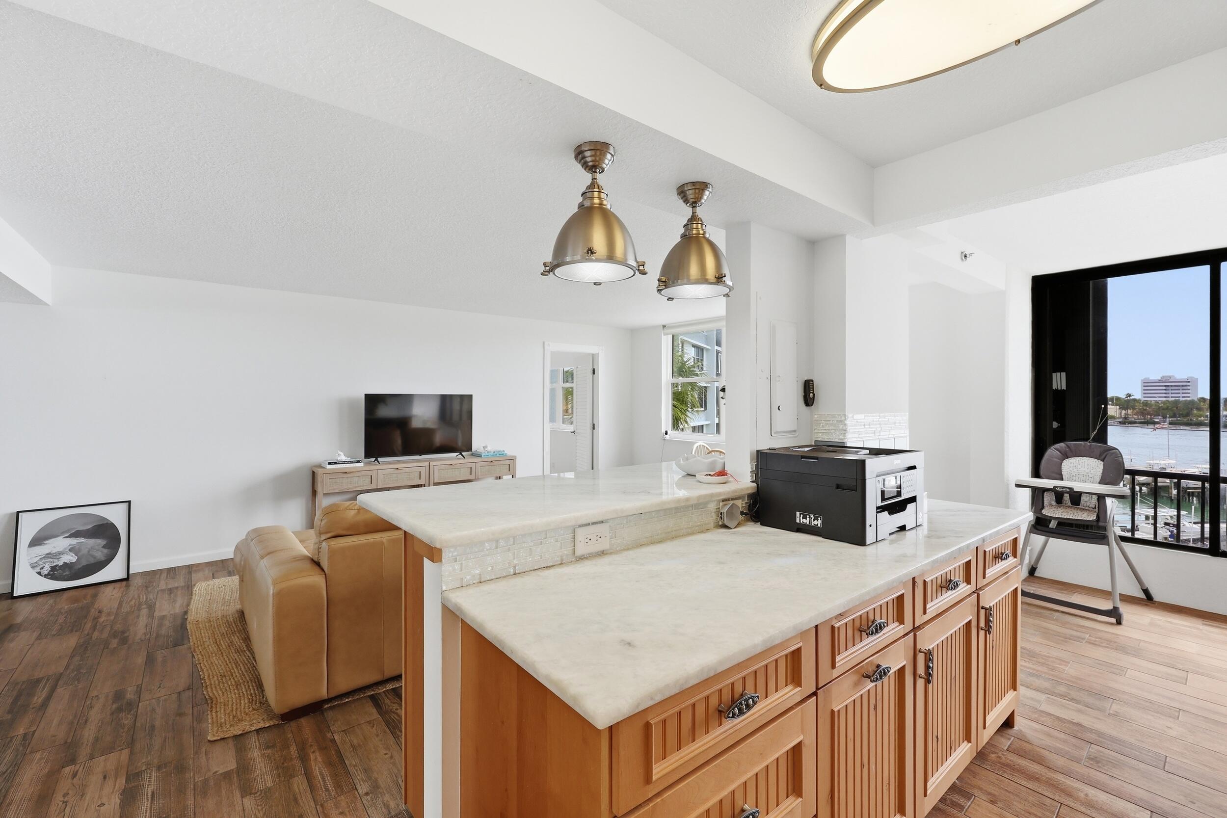 1648 Jupiter Cove Drive Unit: 411