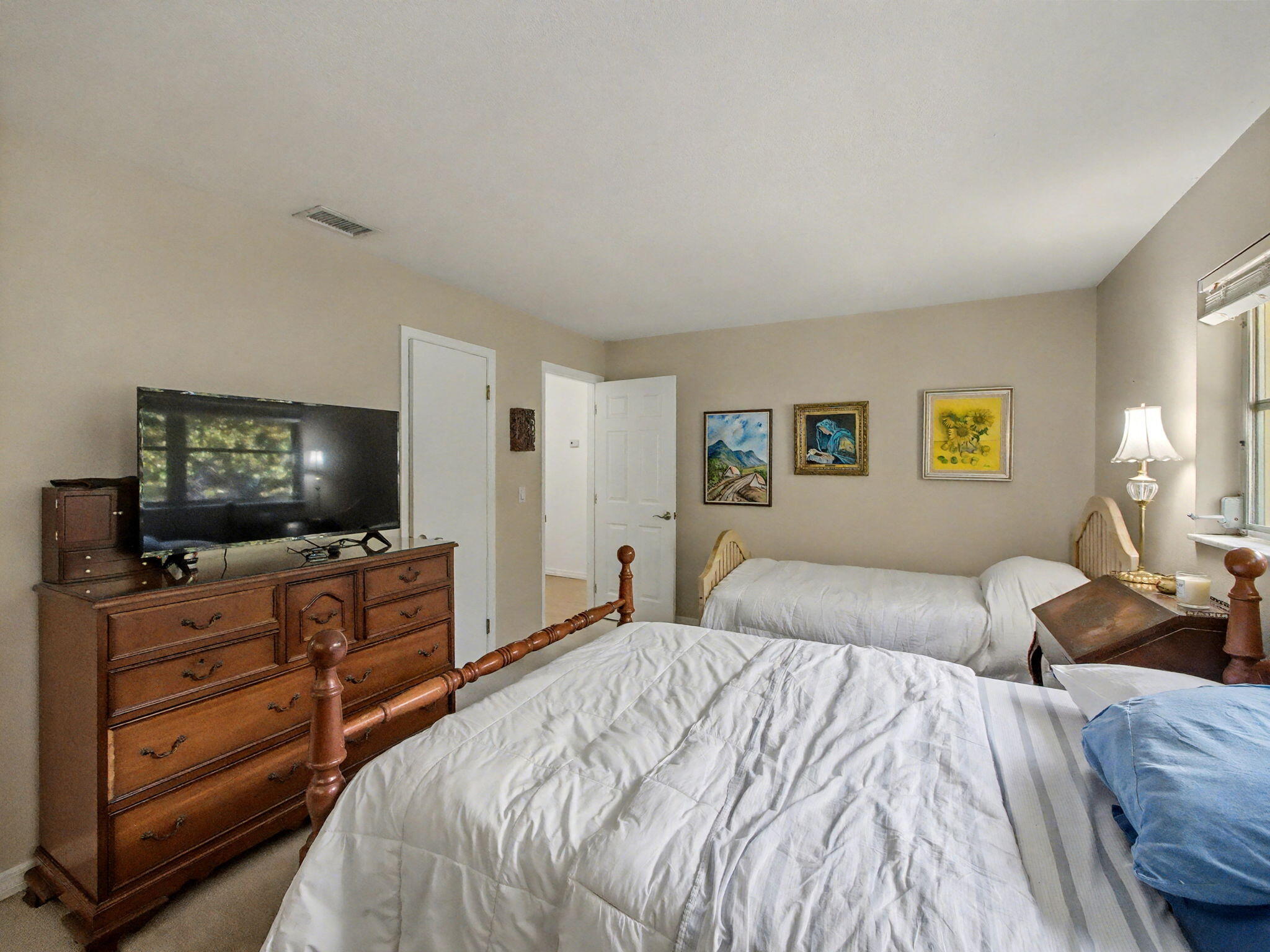 394 Evergreen Avenue