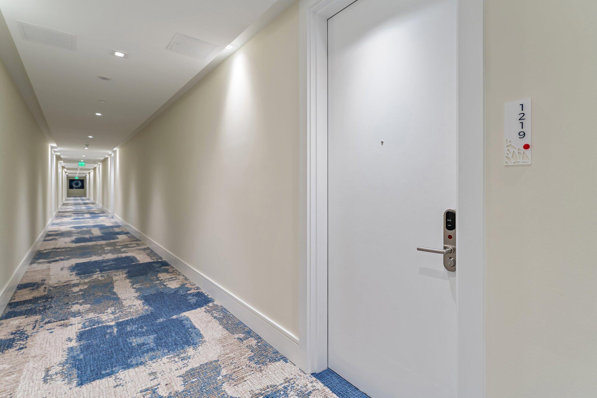 220 Lake Shore Drive 1219