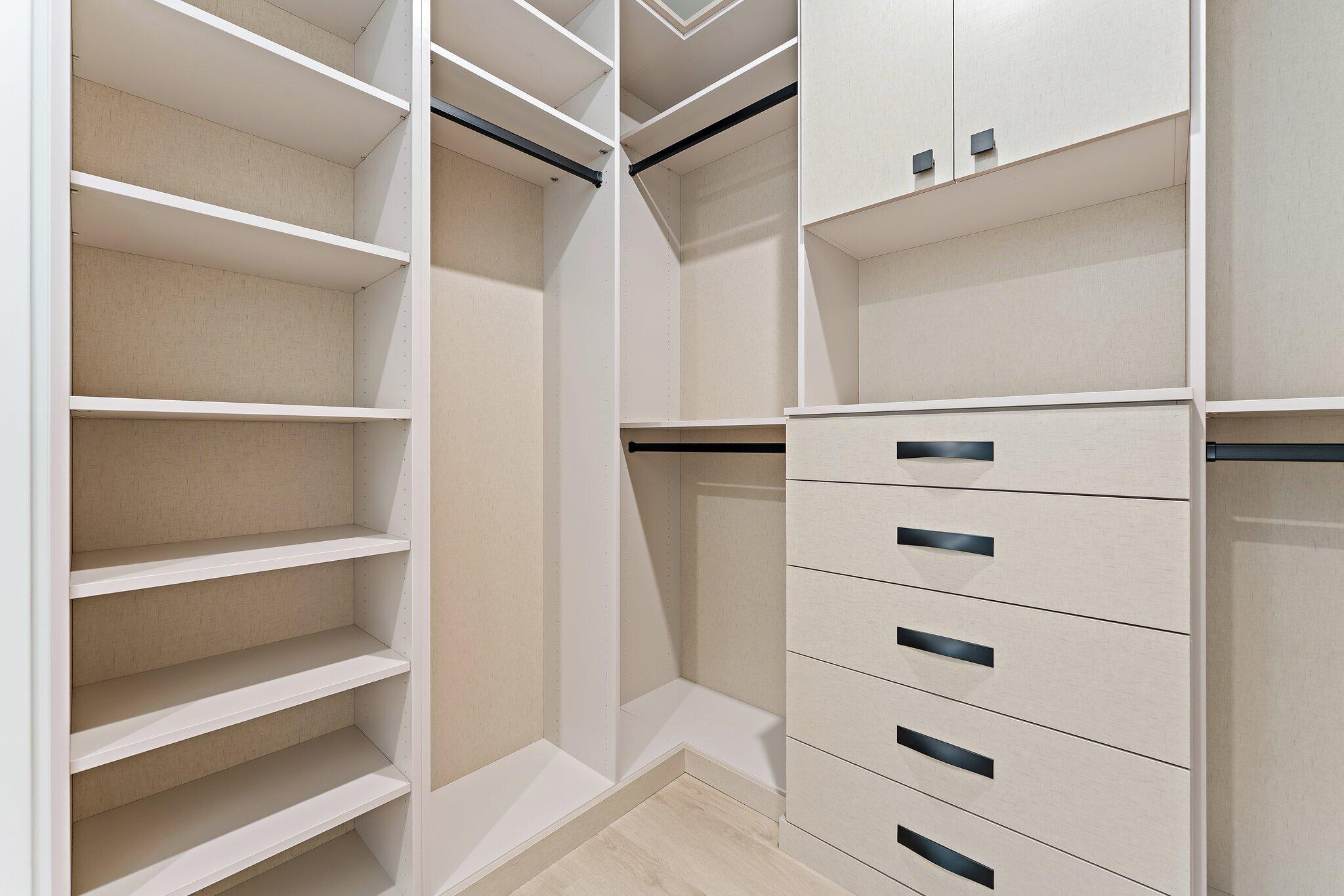 220 Lake Shore Drive 1219