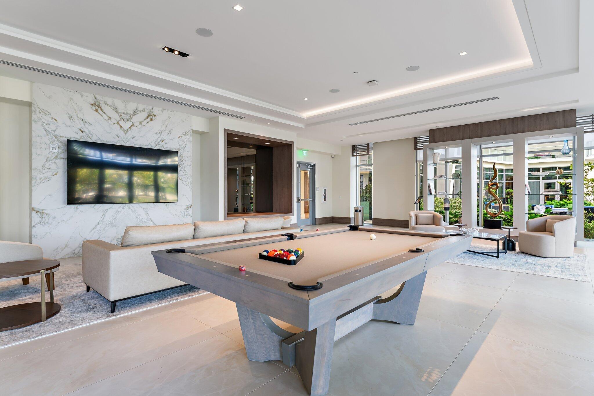 220 Lake Shore Drive 1219