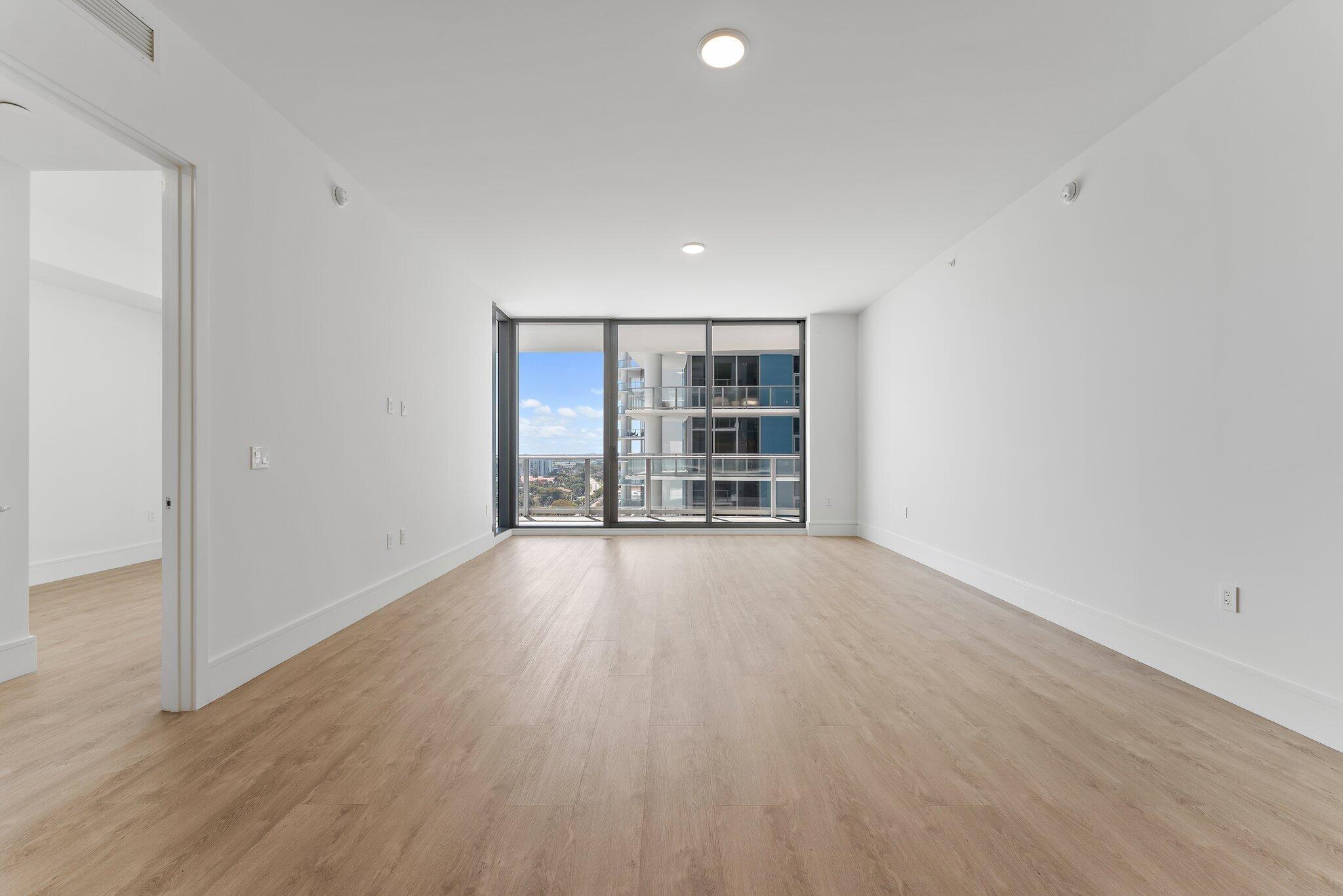 220 Lake Shore Drive 1219