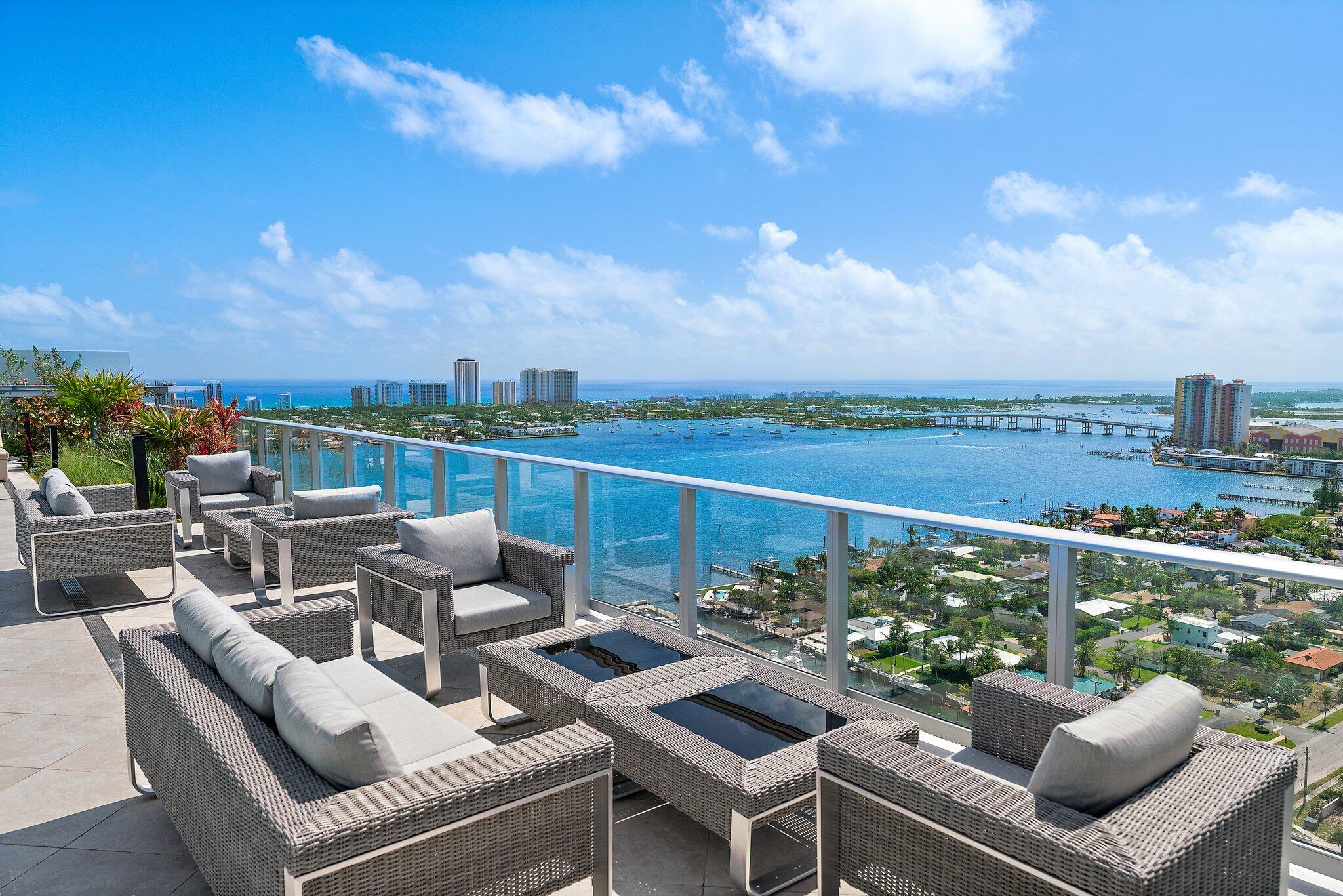 220 Lake Shore Drive 1219