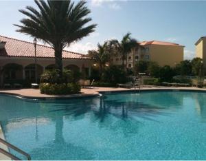 32 W Harbour Isle Drive Ph01