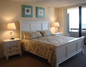 4100 N Ocean Drive 1901