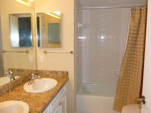 20 SE Turtle Creek Dr # 20-A