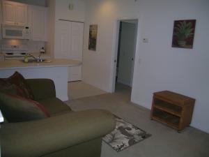 168-B Florence Drive