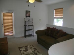 168-B Florence Drive