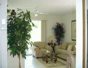 18081 SE COUNTRY CLUB Drive UNIT 45-445