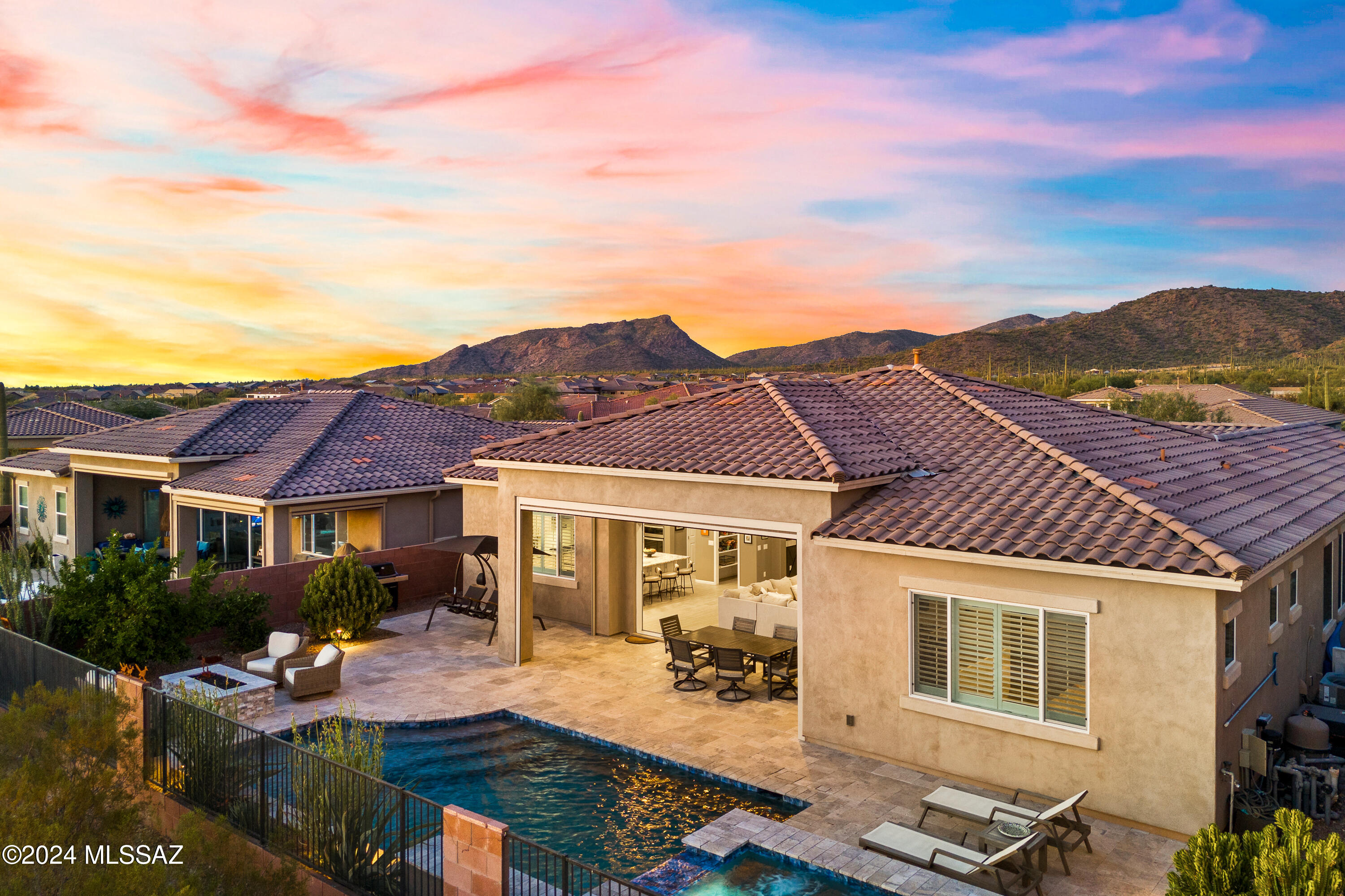 14249 N Silverleaf Lane