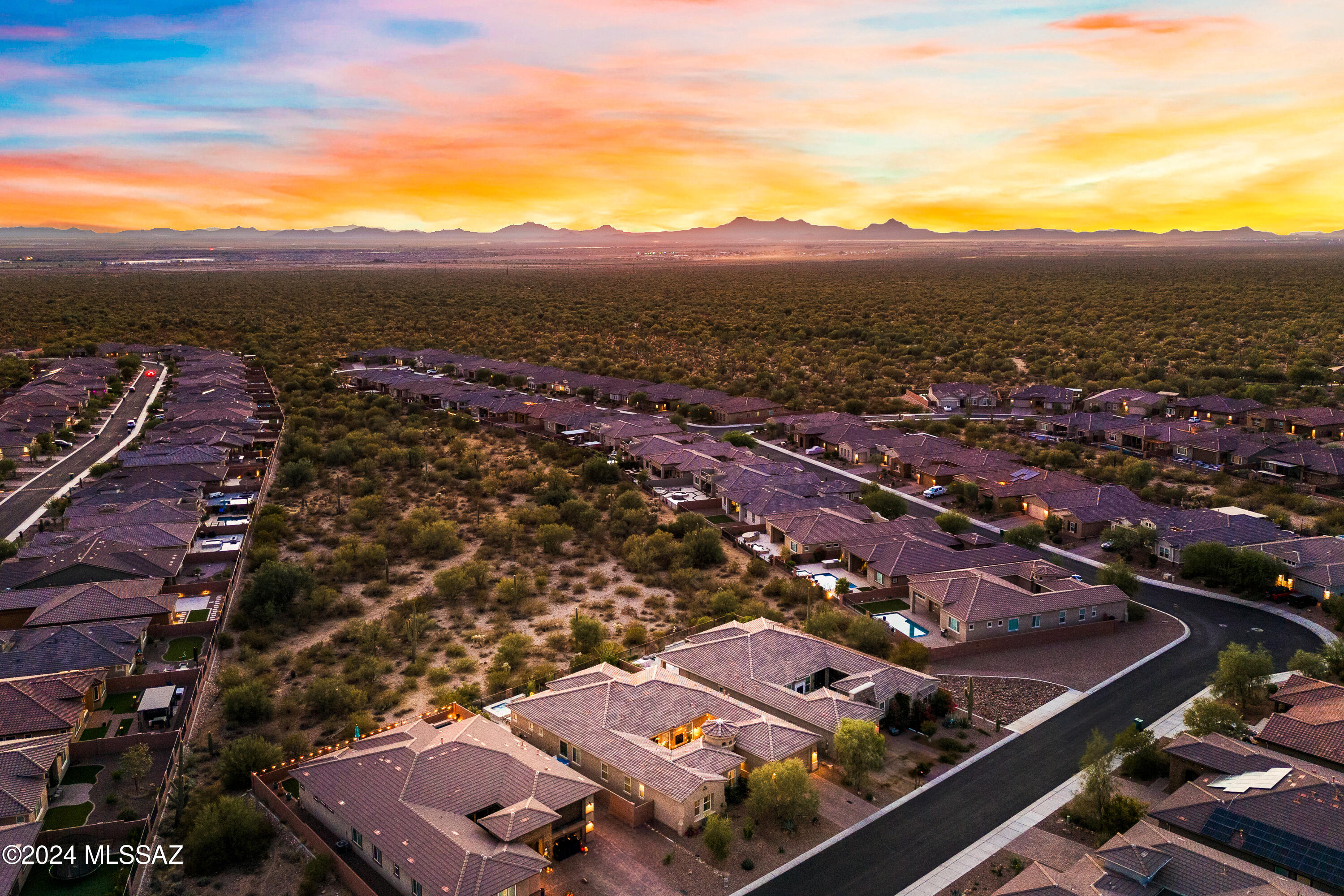 14249 N Silverleaf Lane