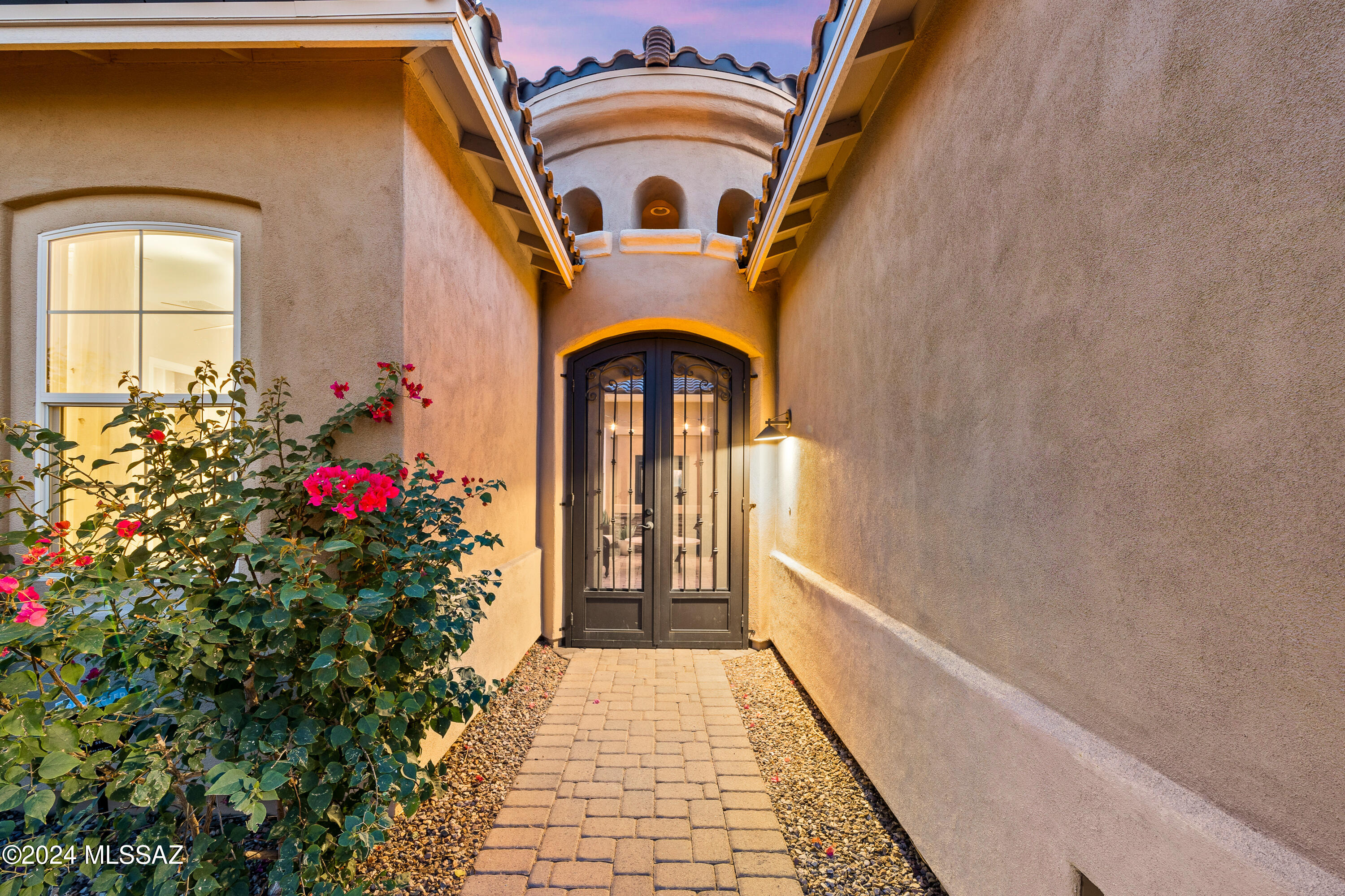 14249 N Silverleaf Lane