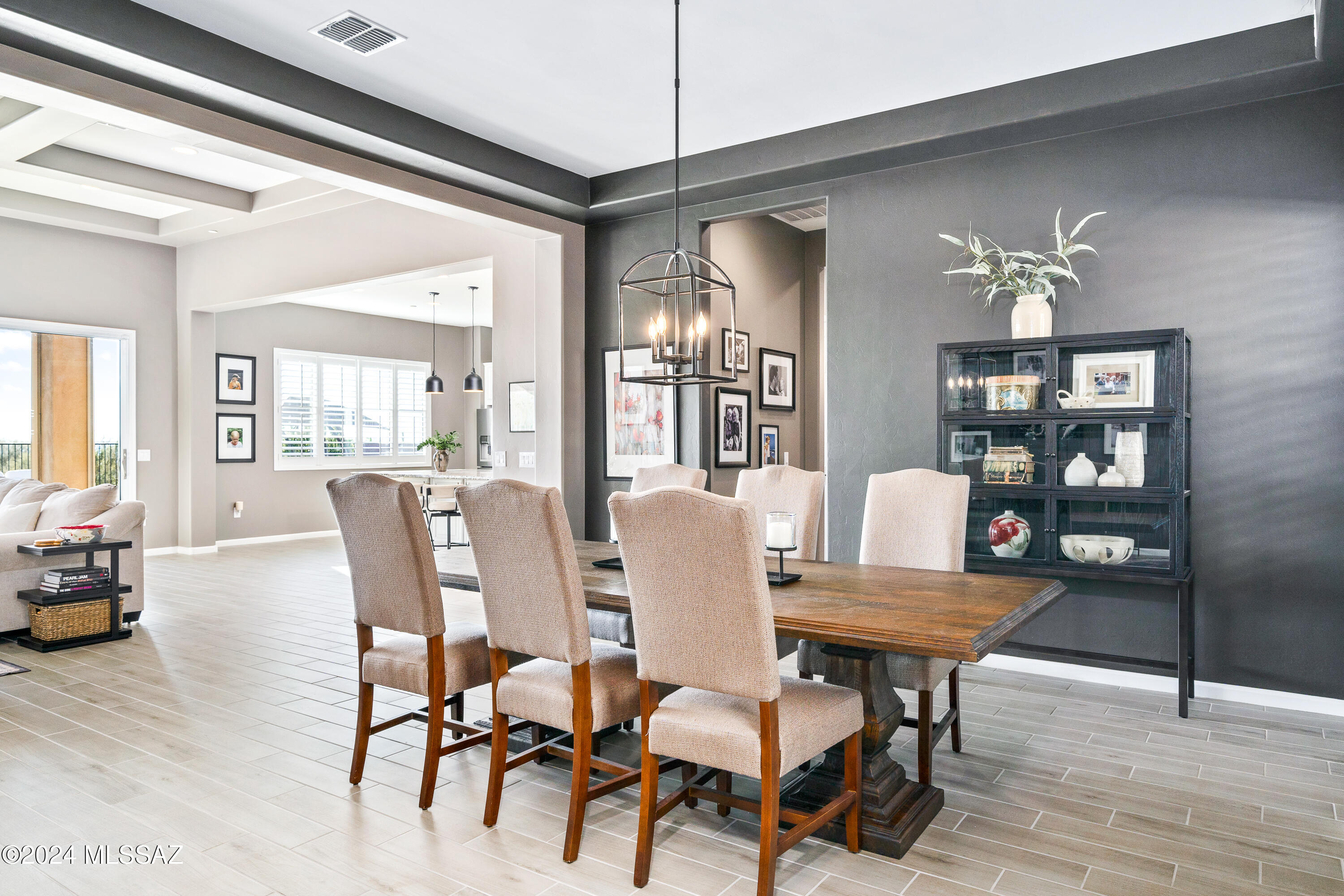14249 N Silverleaf Lane