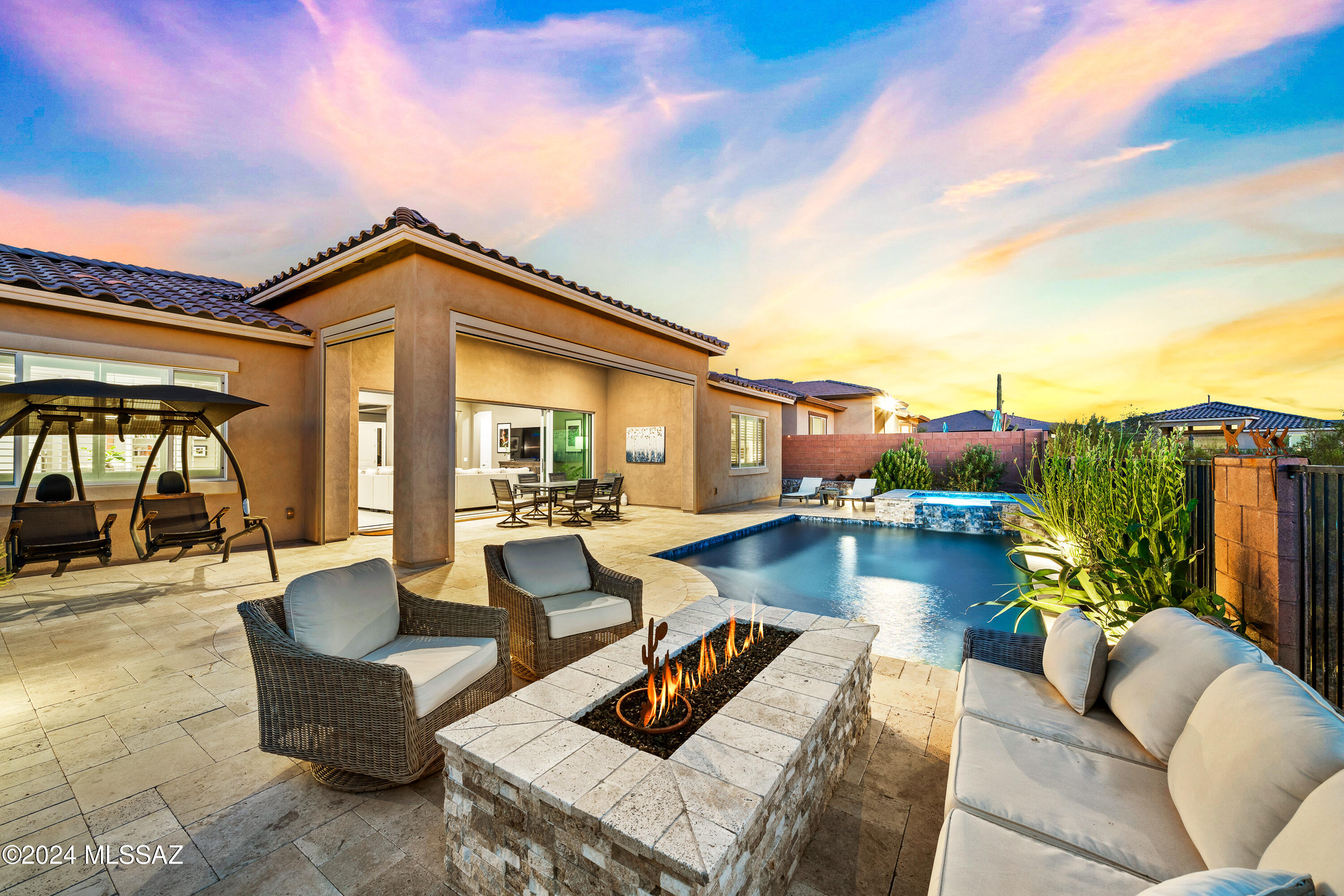14249 N Silverleaf Lane