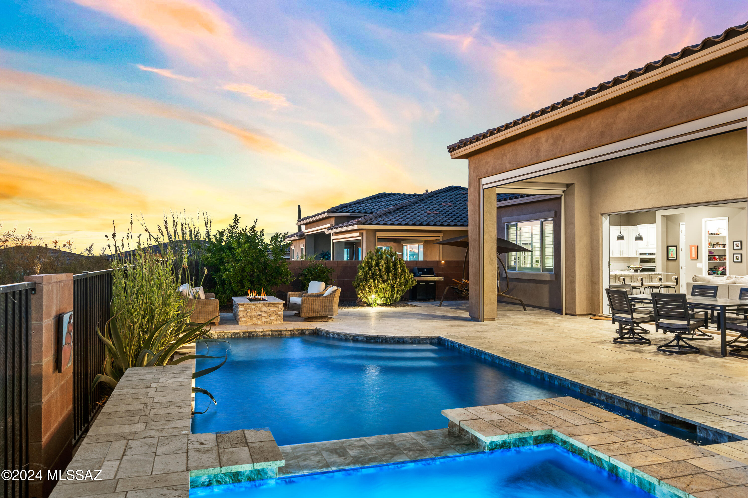 14249 N Silverleaf Lane