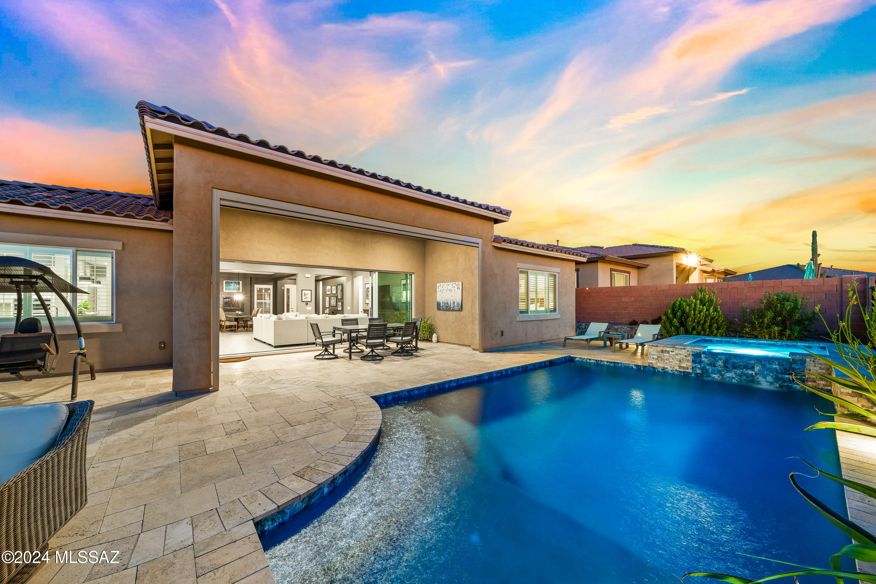 14249 N Silverleaf Lane