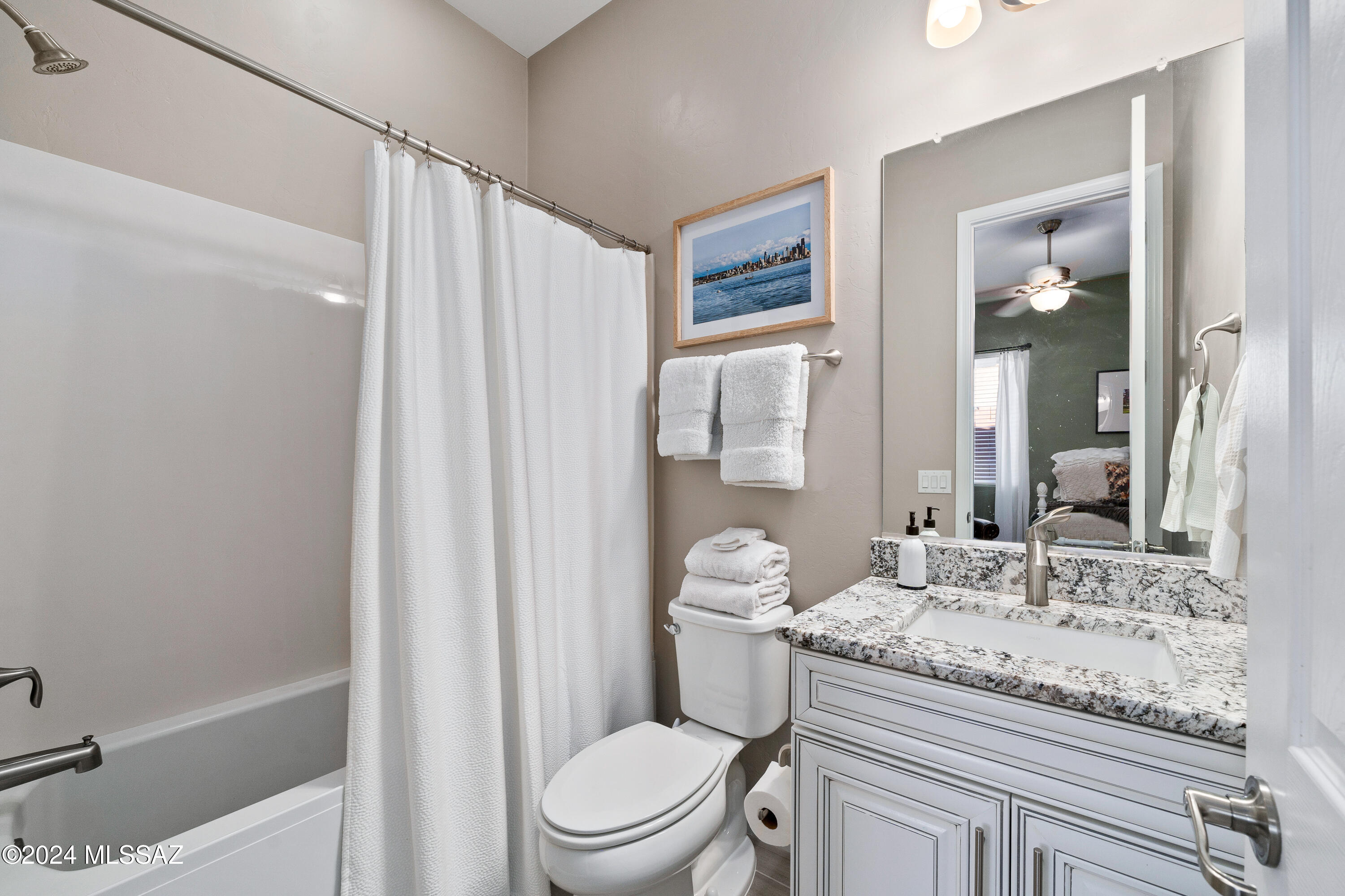 14249 N Silverleaf Lane