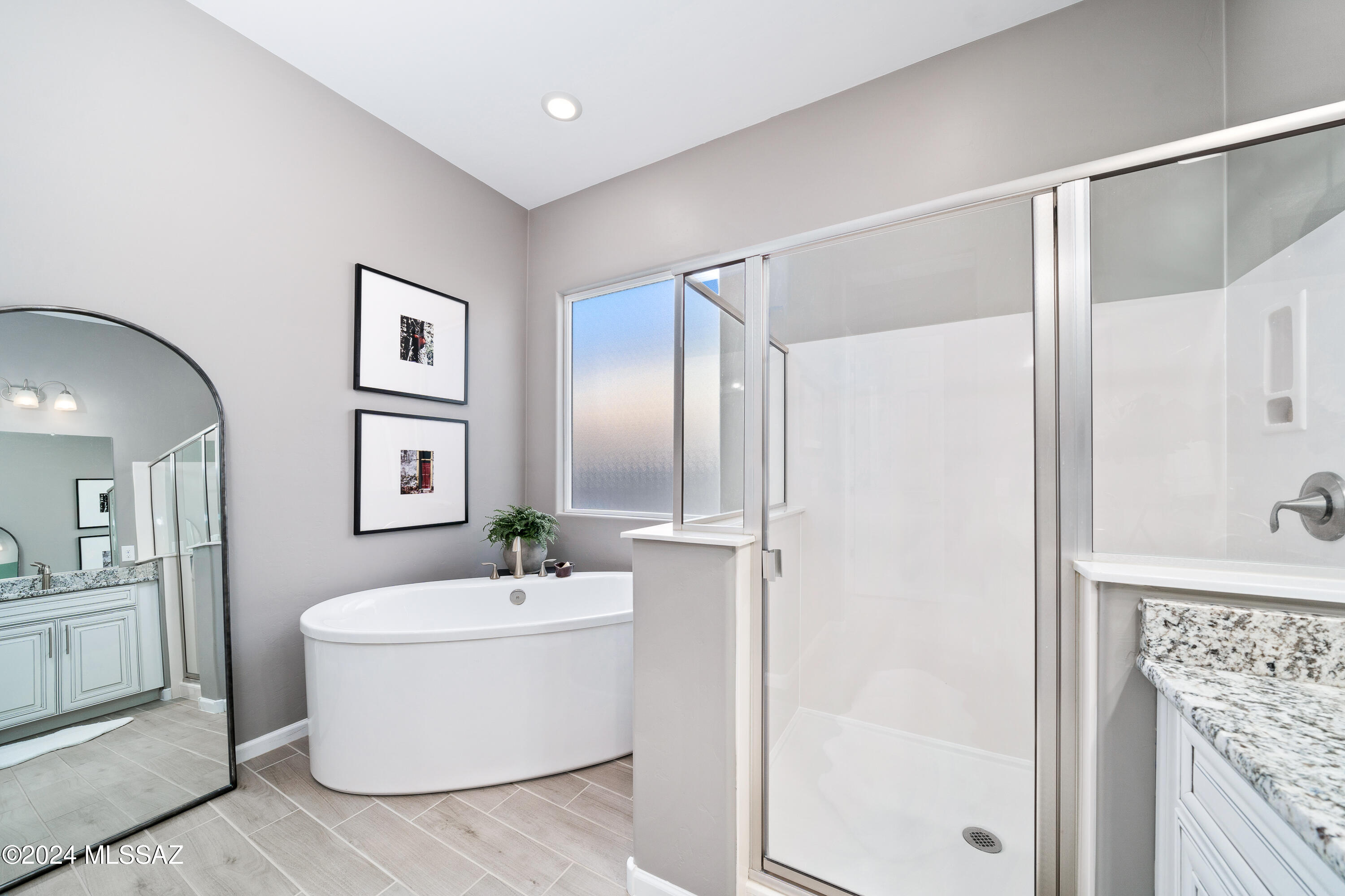 14249 N Silverleaf Lane