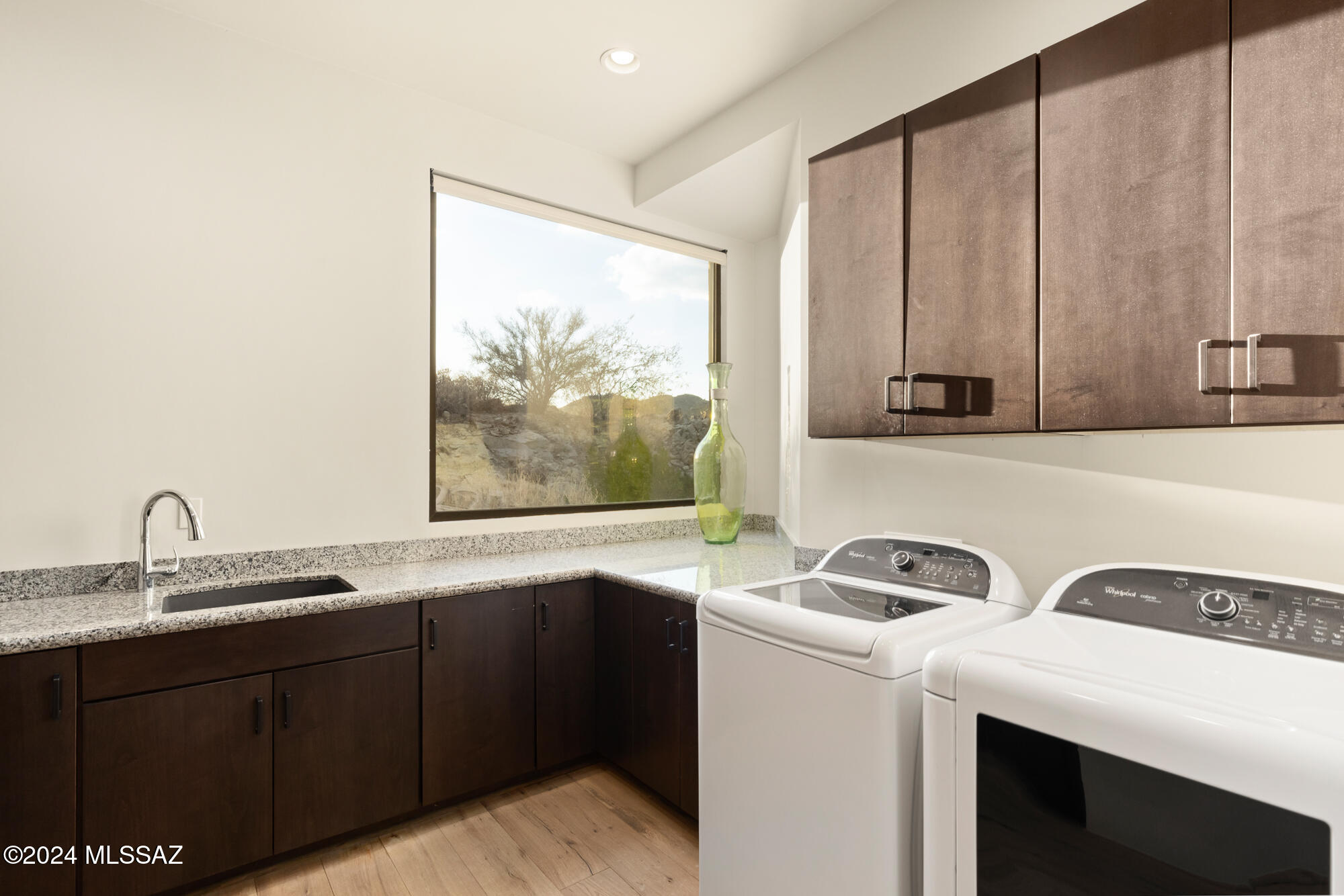 1901 W Mountain Mirage Place