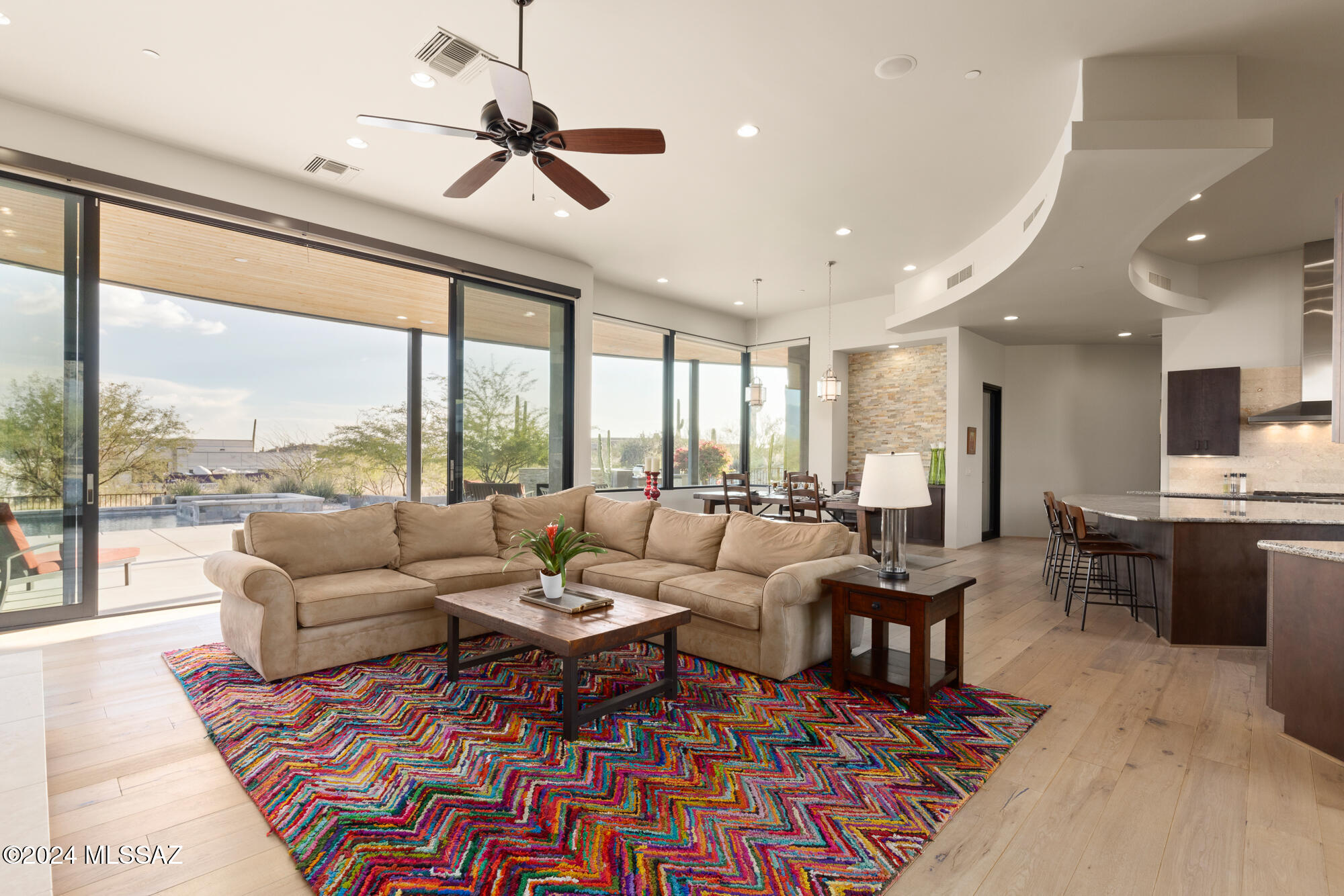 1901 W Mountain Mirage Place