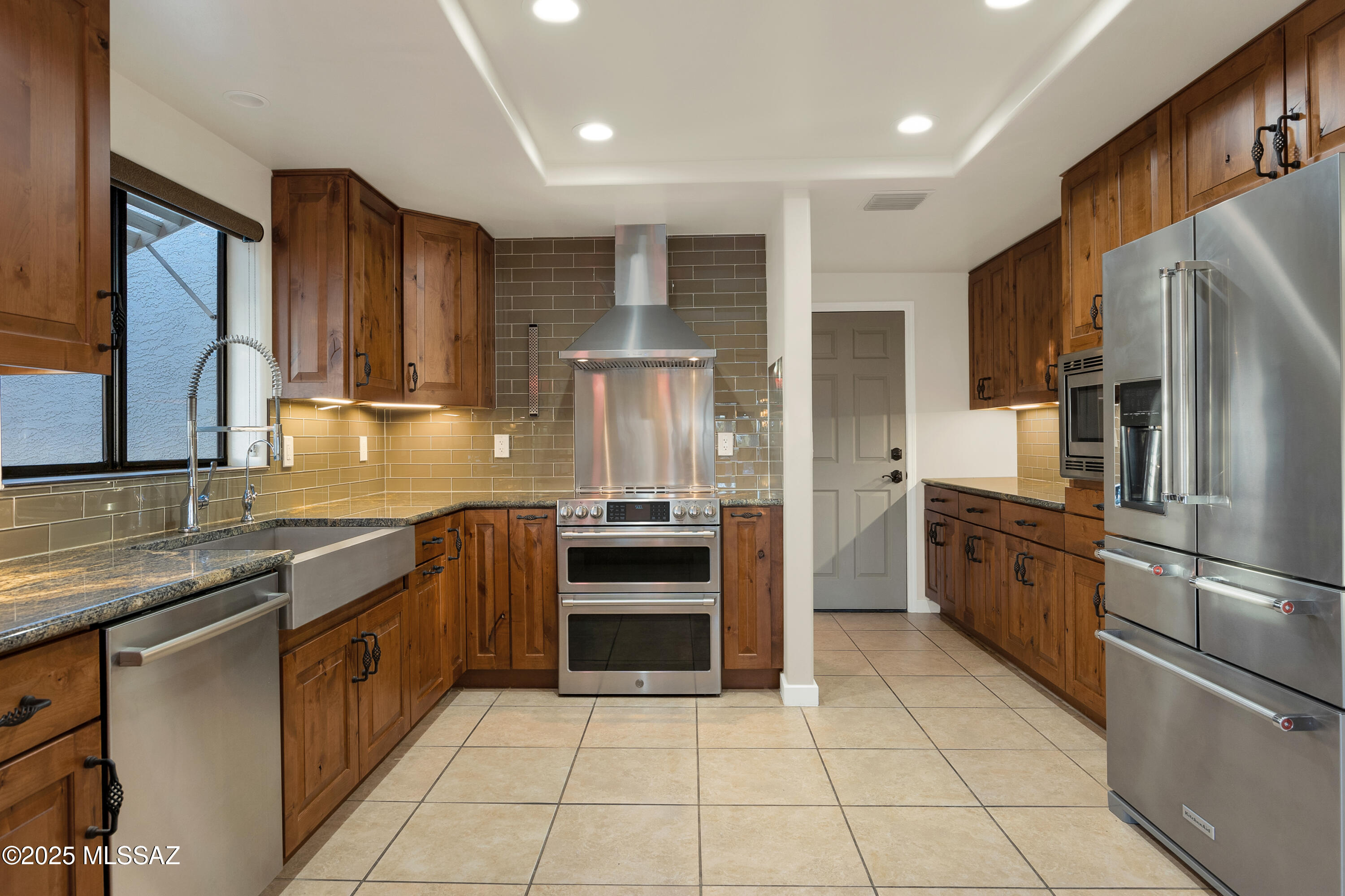 6340 E Placita Becal