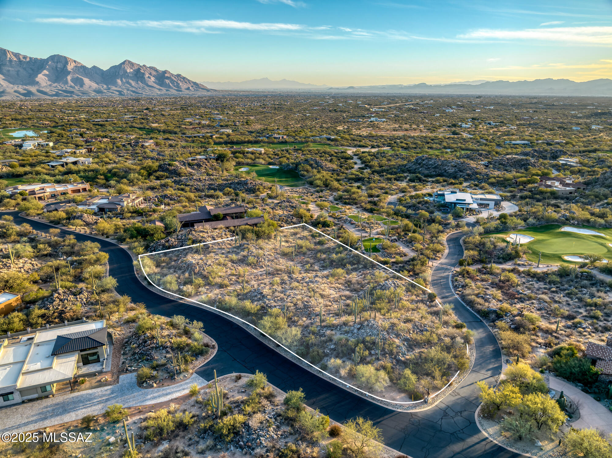 1194 W Tortolita Mountain Circle W 194