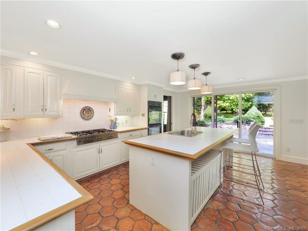 1263 Westover Road