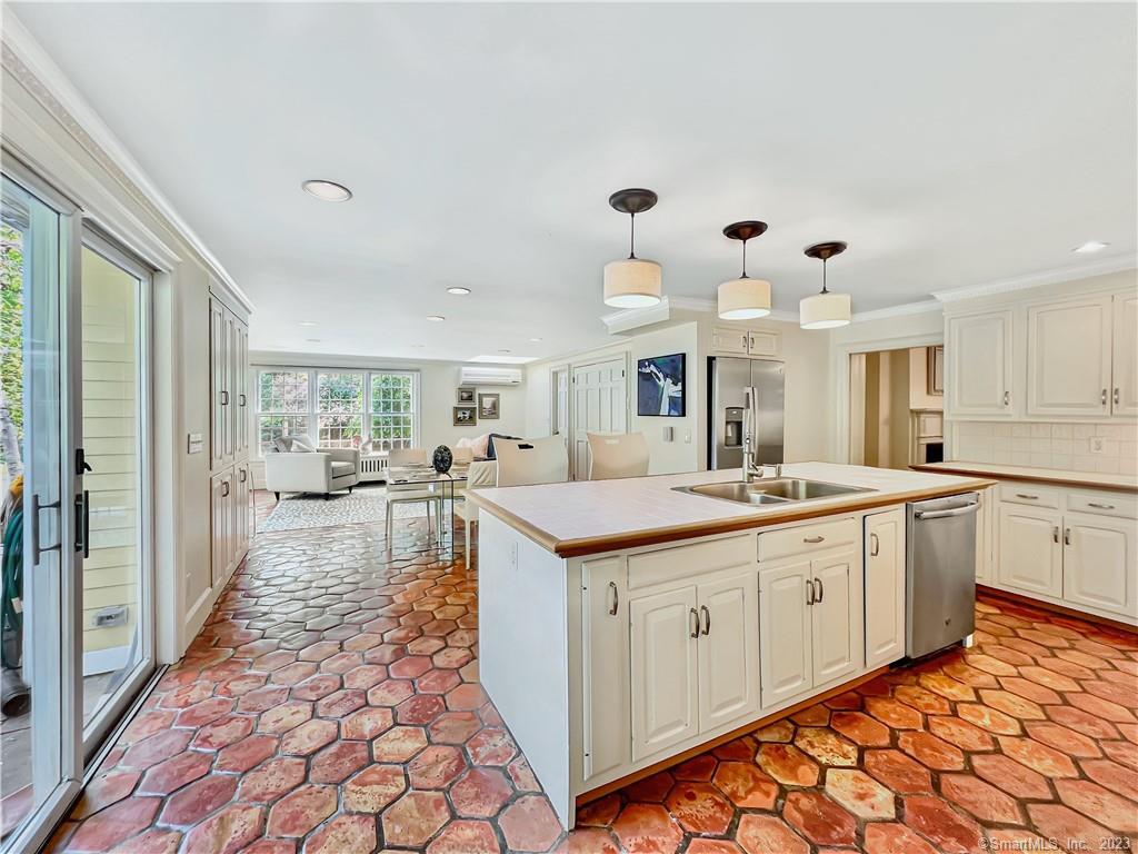 1263 Westover Road