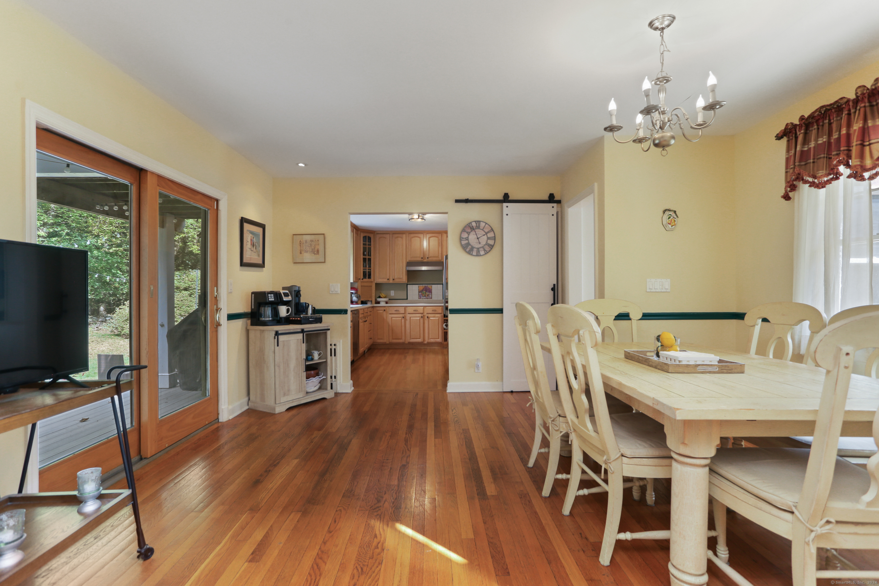 46 Middle Ridge Road
