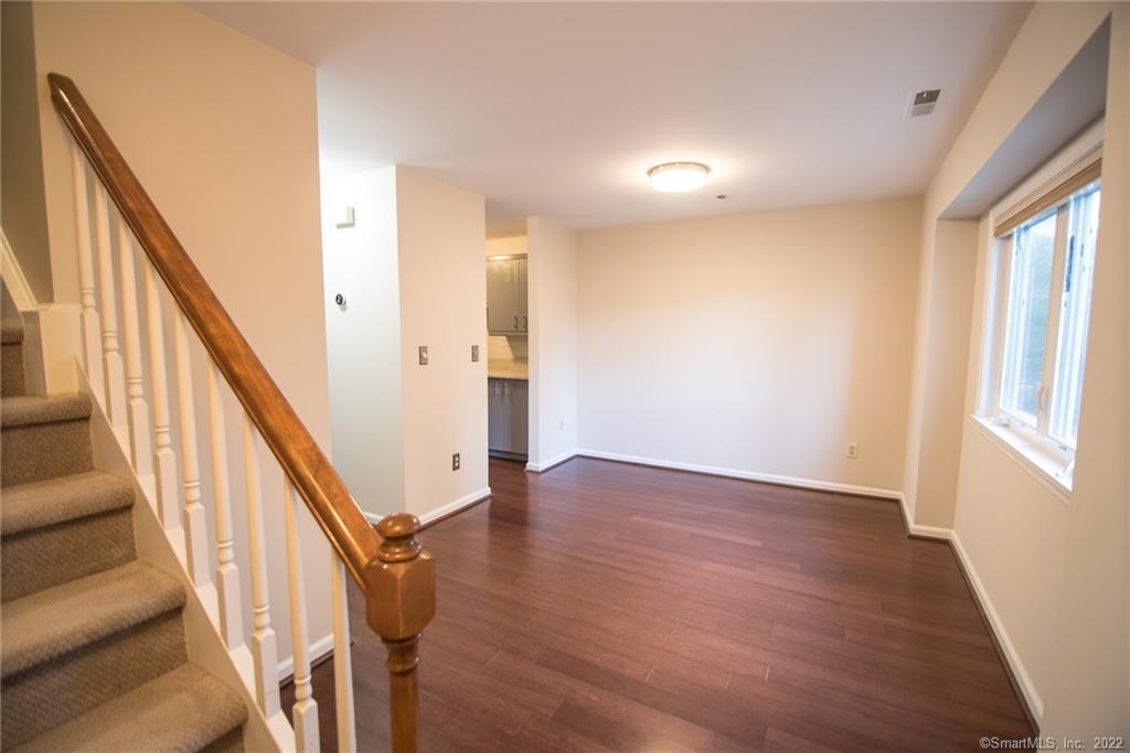 7 Seir Hill Road APT 14