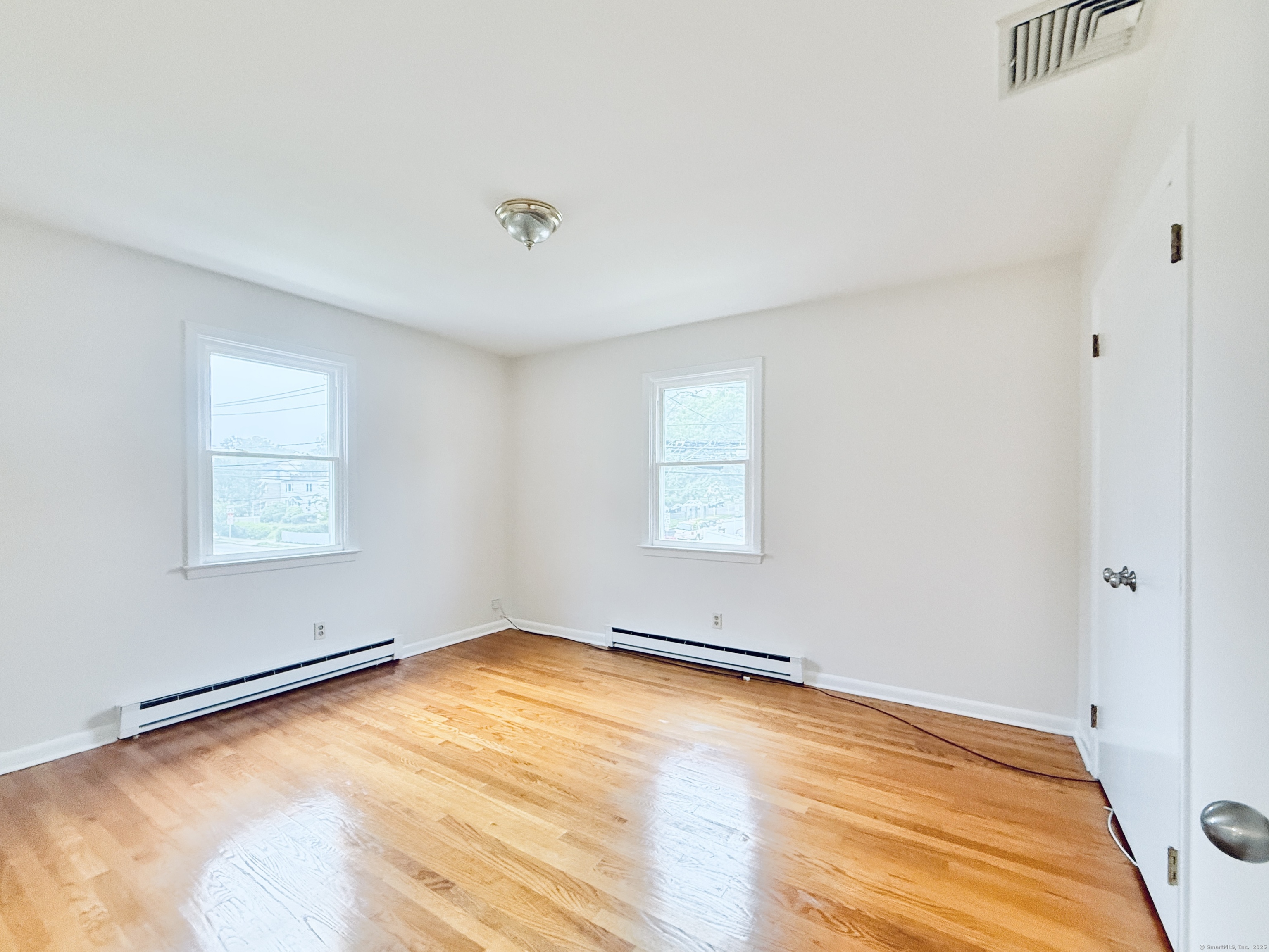 162 Seaside Avenue 2