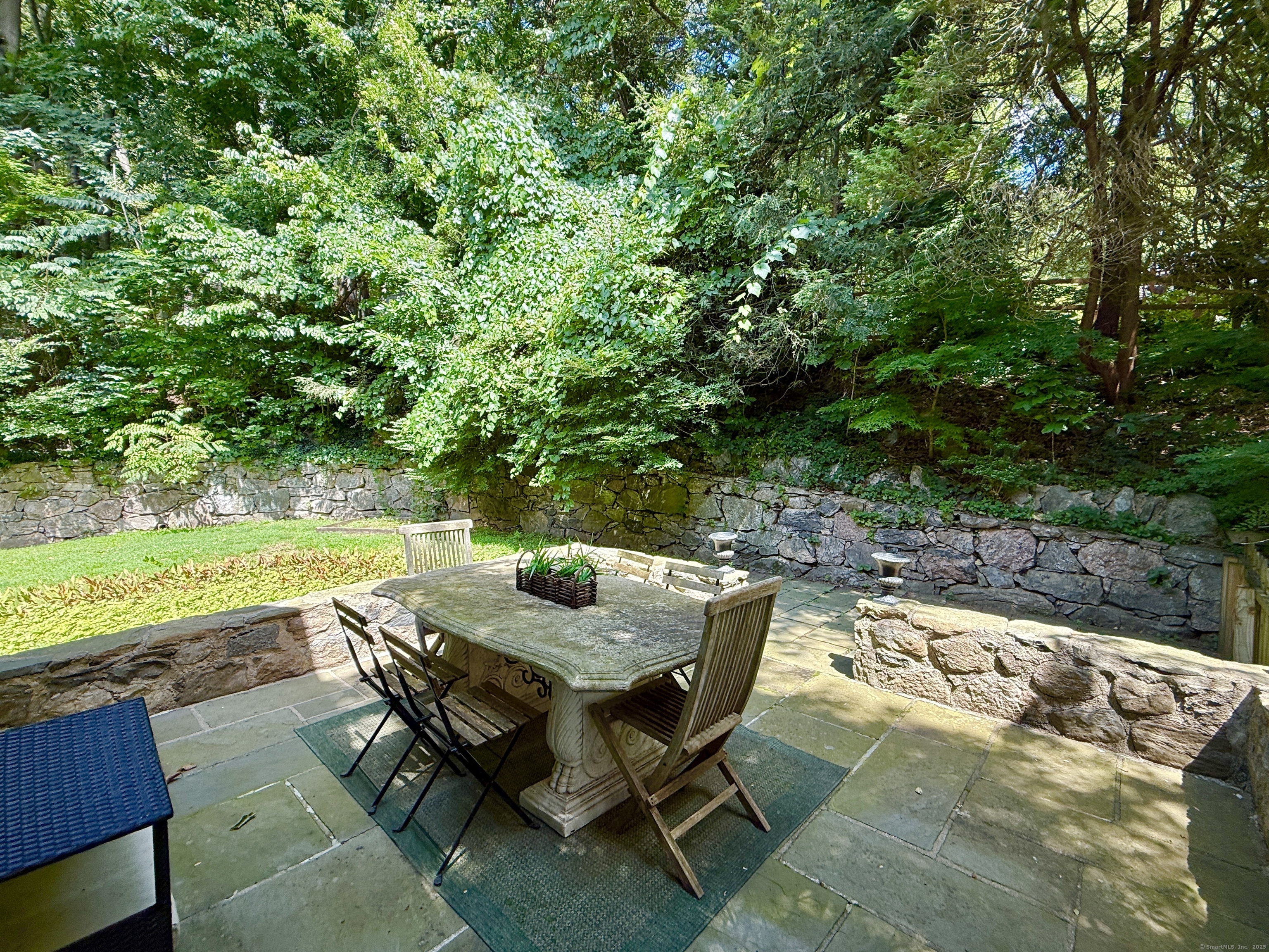 32 Interlaken Road