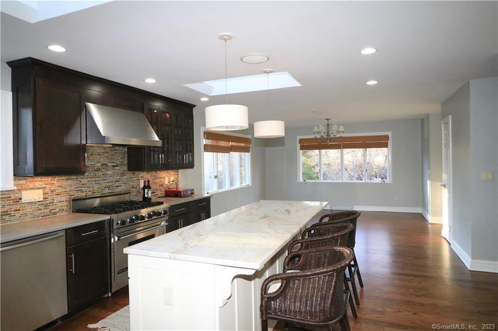 950 Rock Rimmon Road