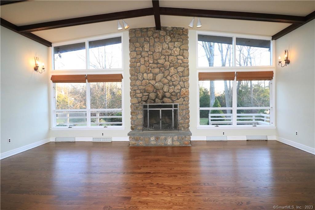 950 Rock Rimmon Road