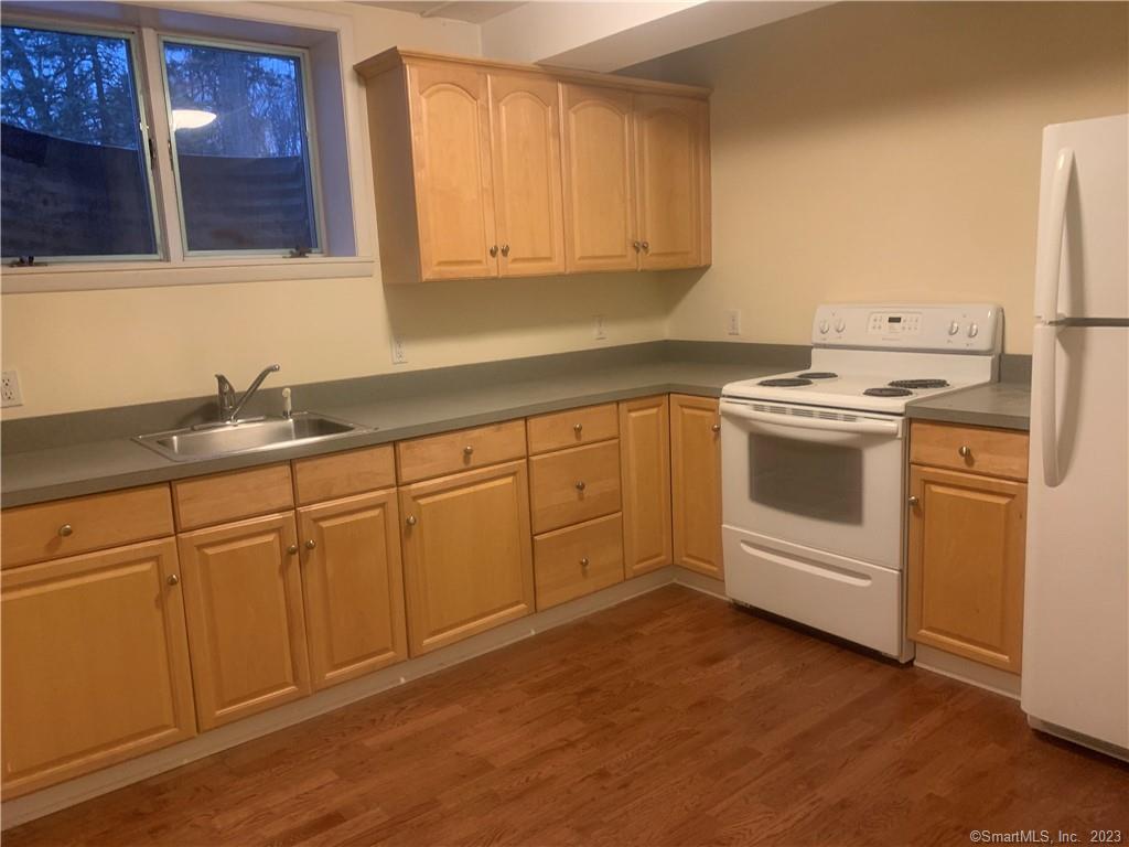 950 Rock Rimmon Road