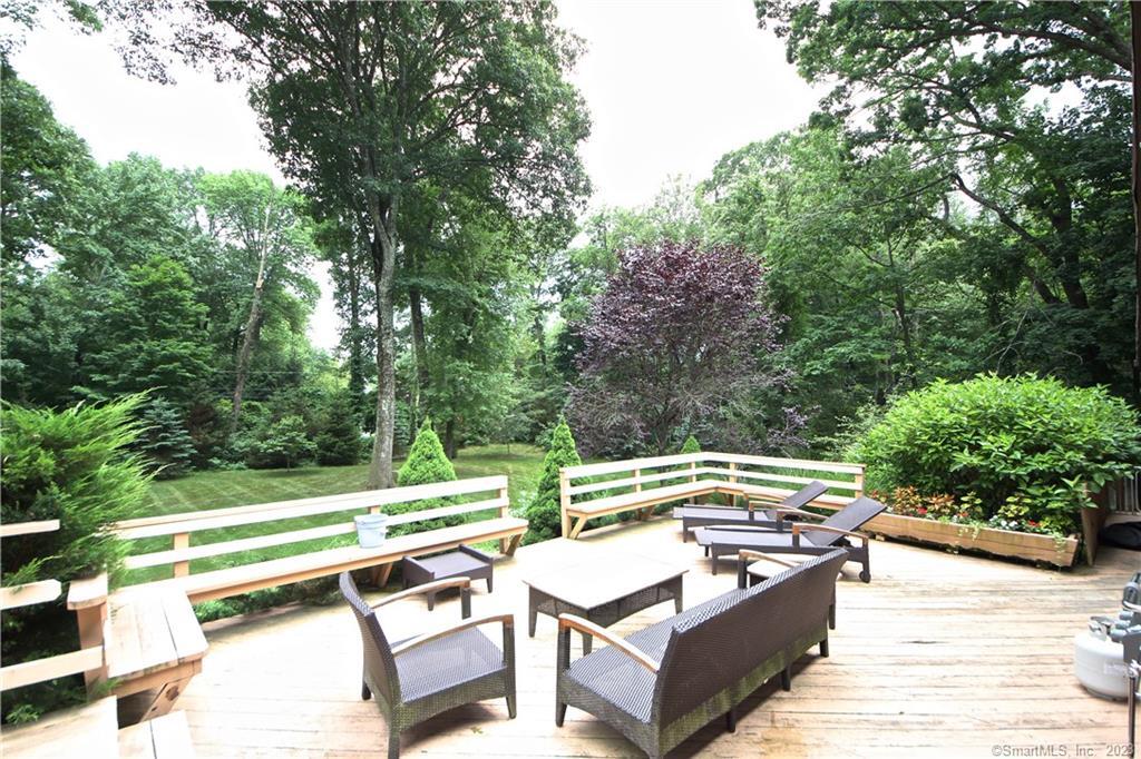 950 Rock Rimmon Road