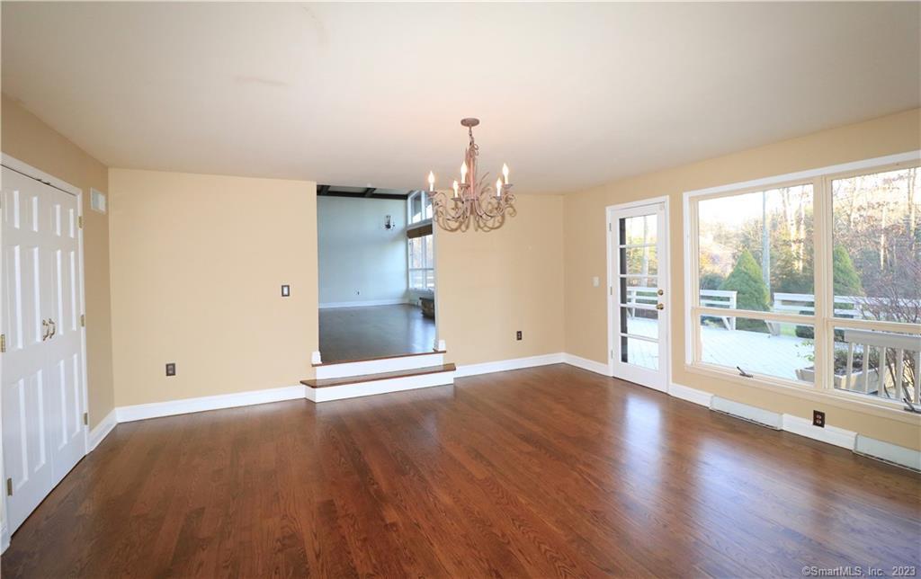 950 Rock Rimmon Road