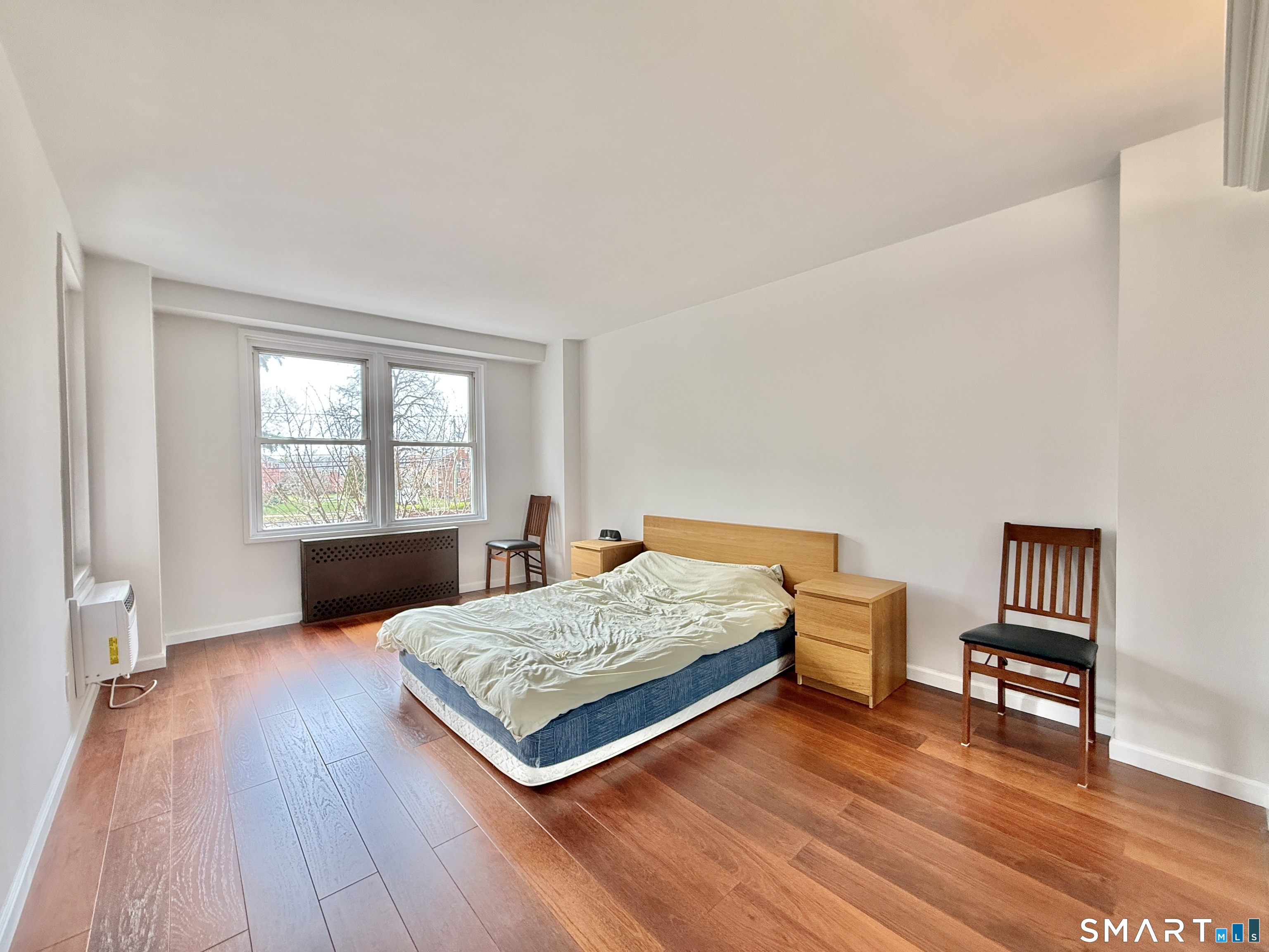 91 Strawberry Hill Avenue 334