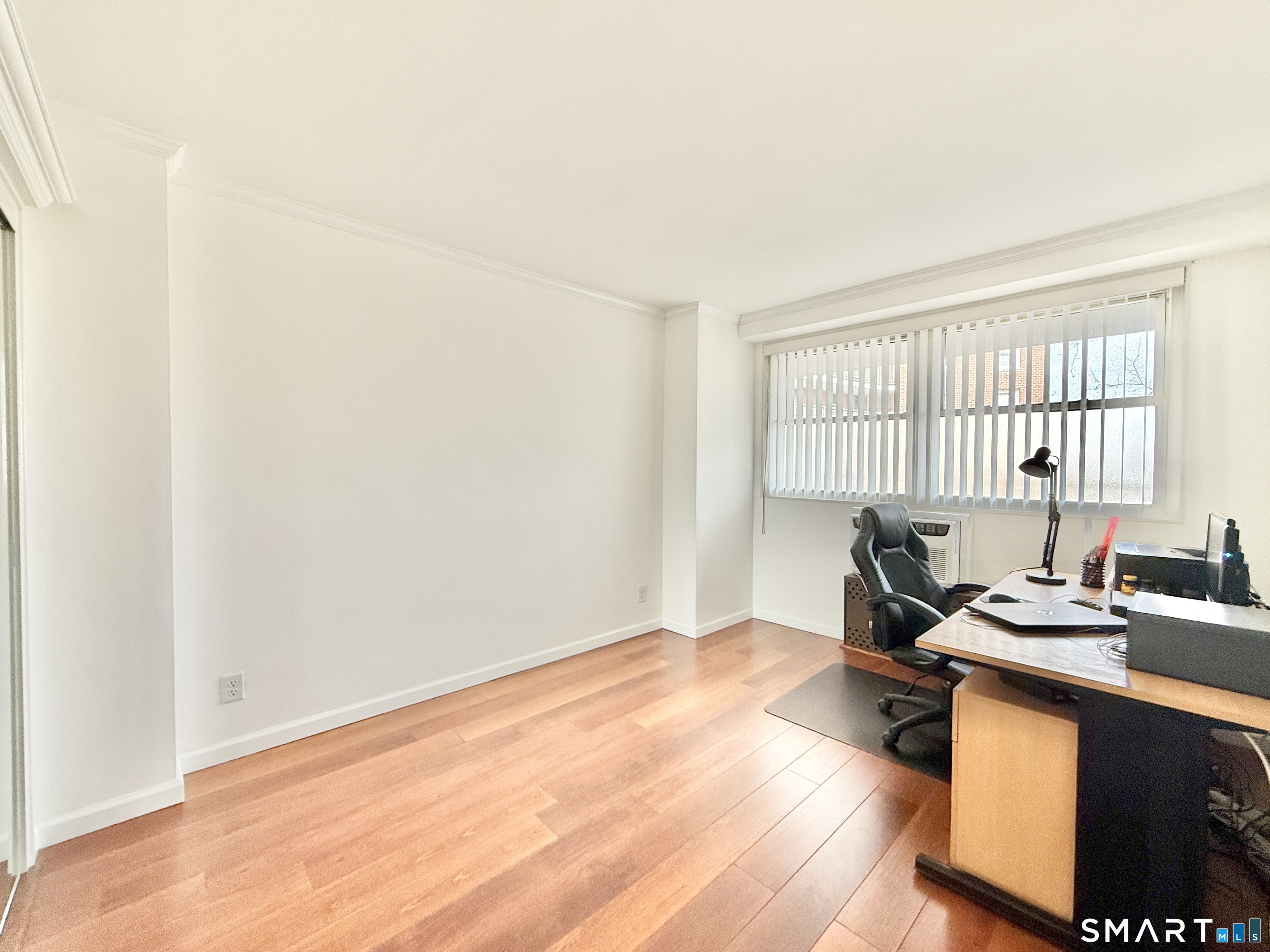 91 Strawberry Hill Avenue 334