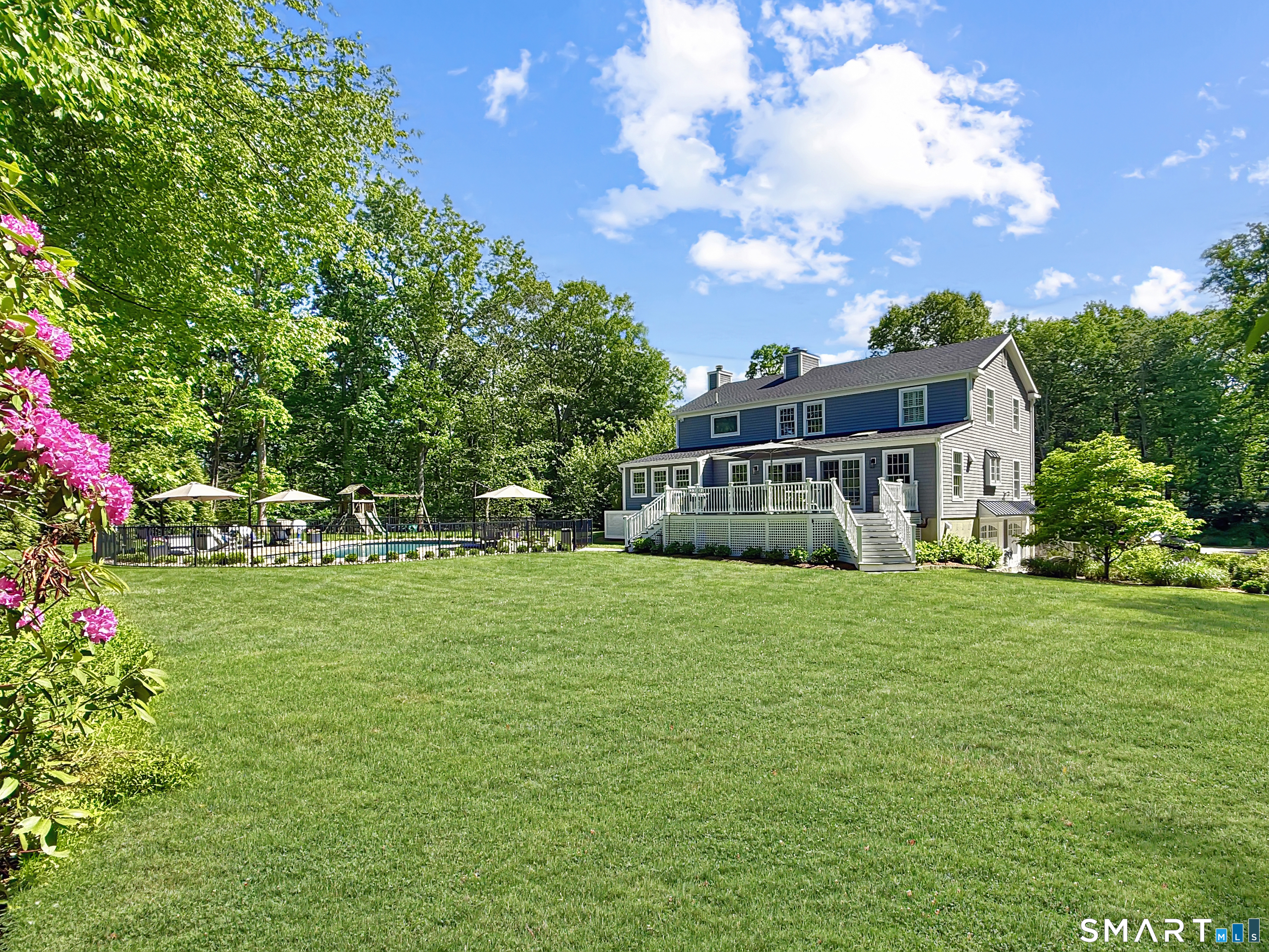 17 Danforth Drive