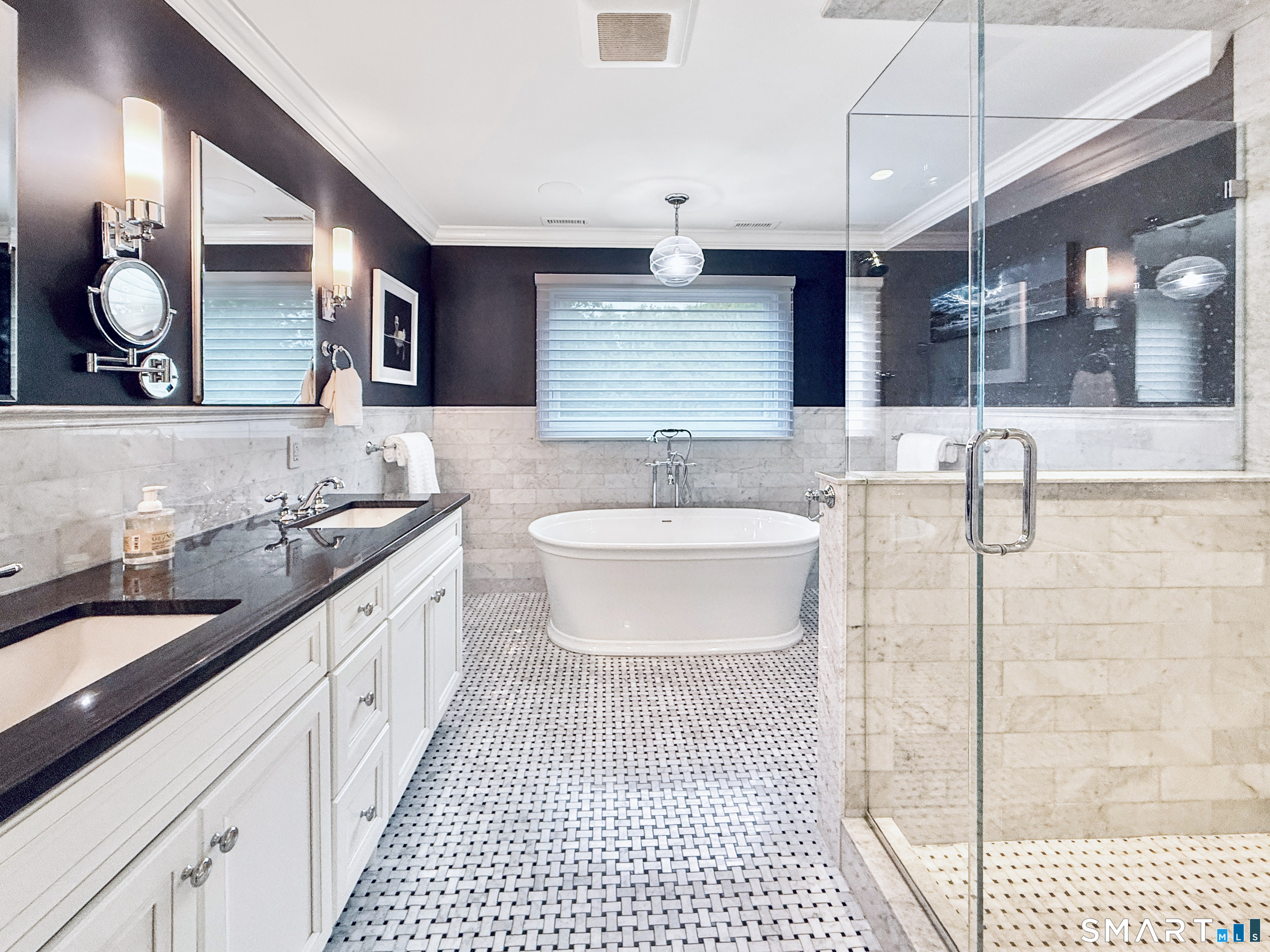 17 Danforth Drive