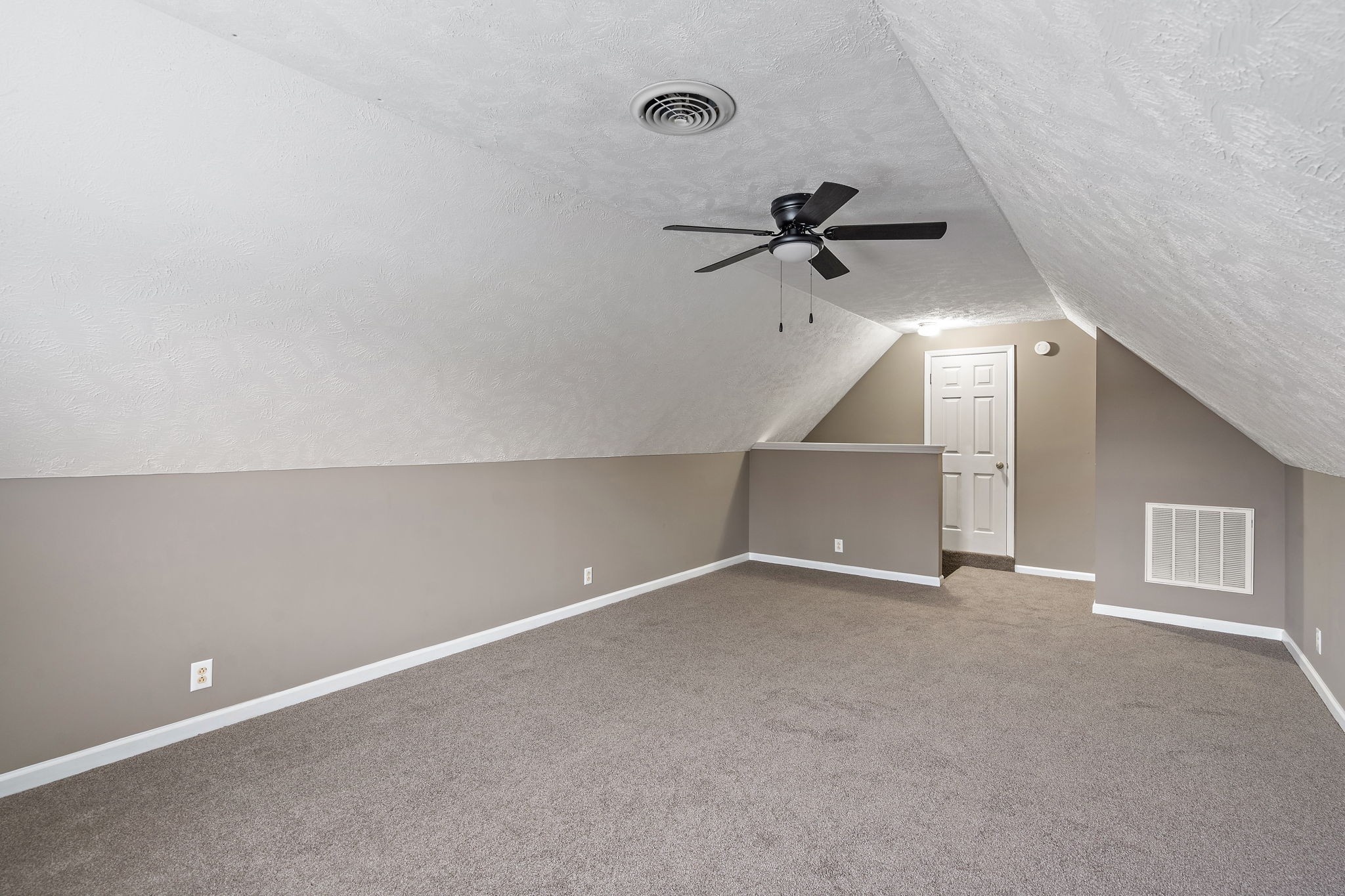 3013 Chapel Hills Dr