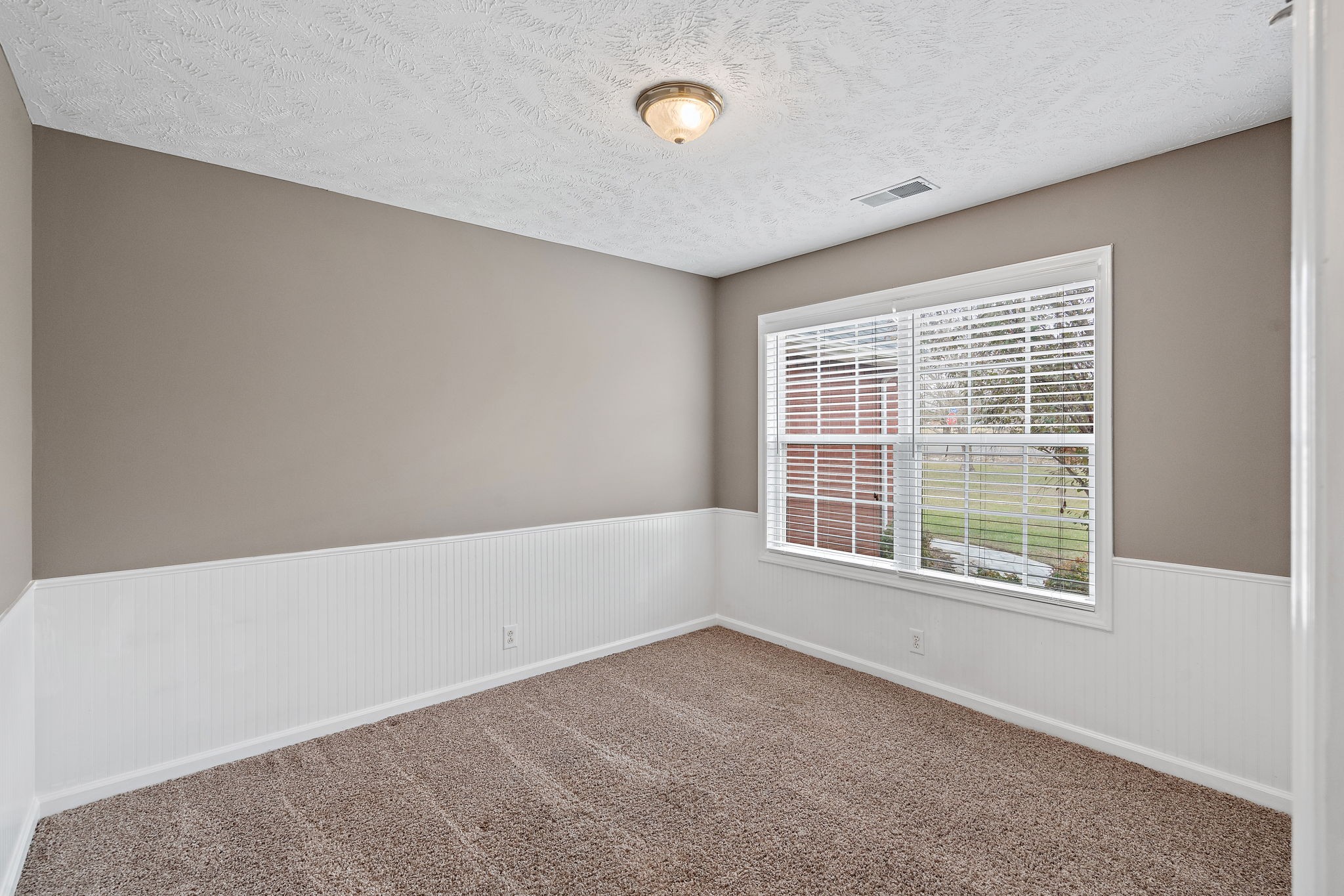 3013 Chapel Hills Dr