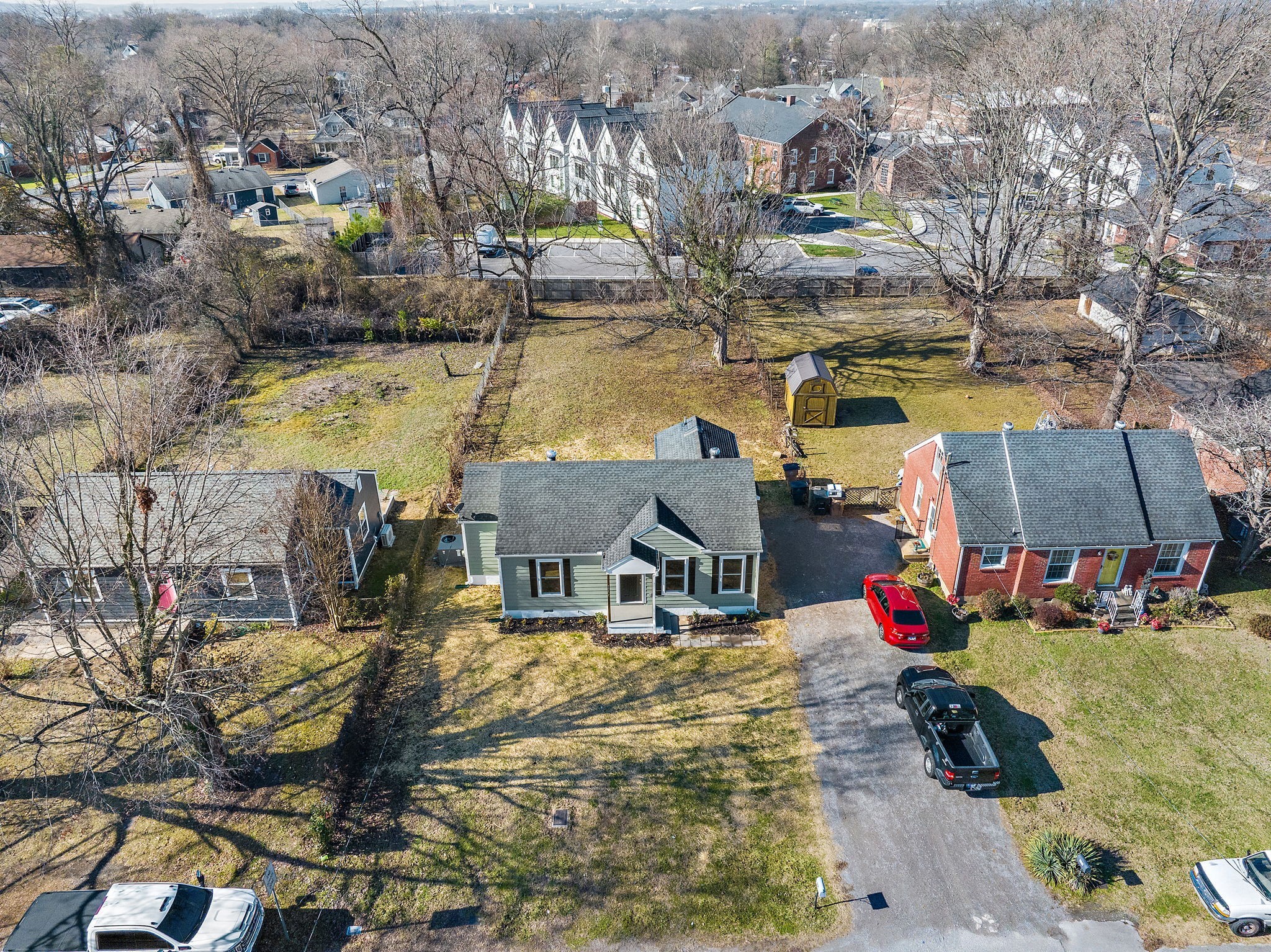 1106 Matthews Pl