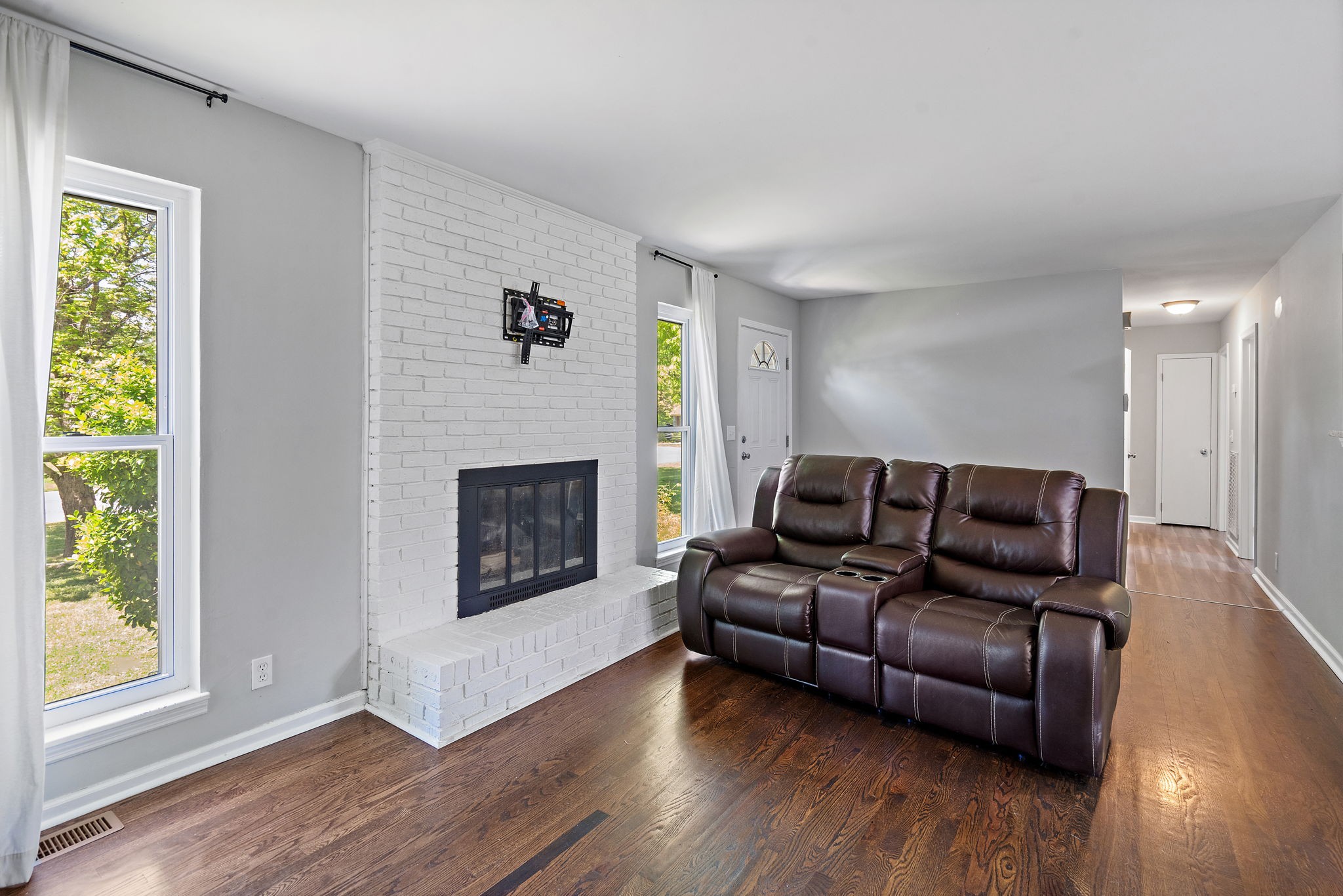 1005 Dortch Ln