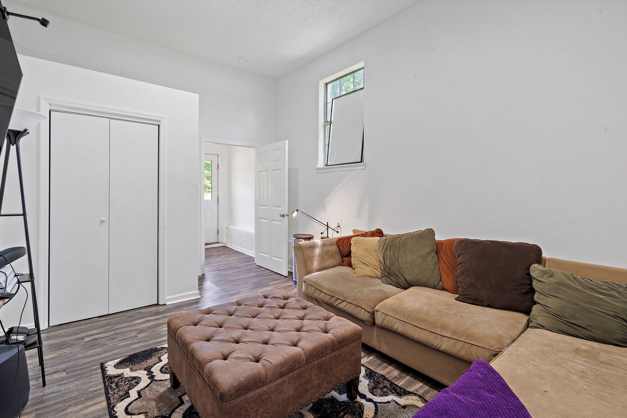 1005 Dortch Ln